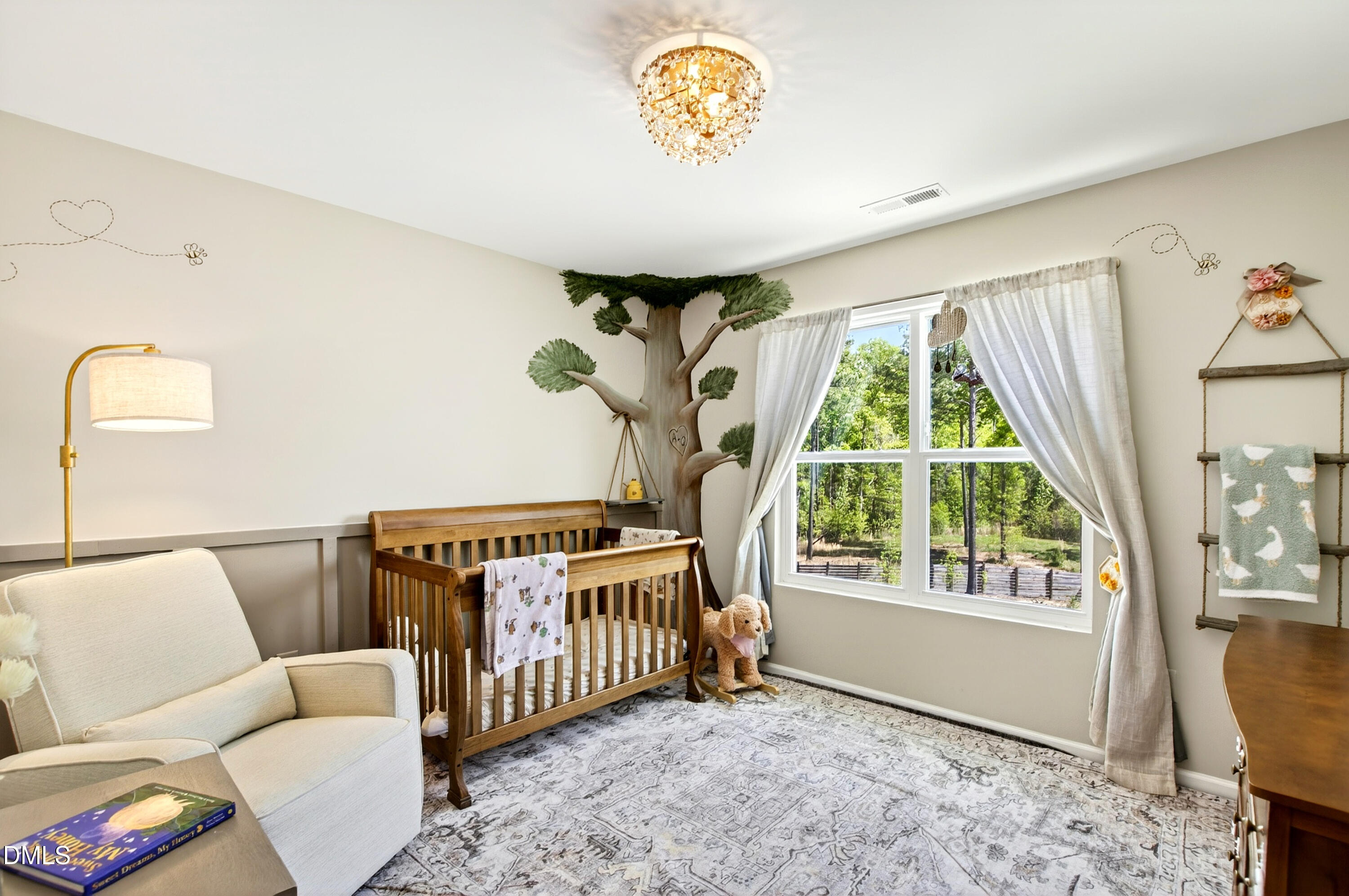 372 Nickleby Way