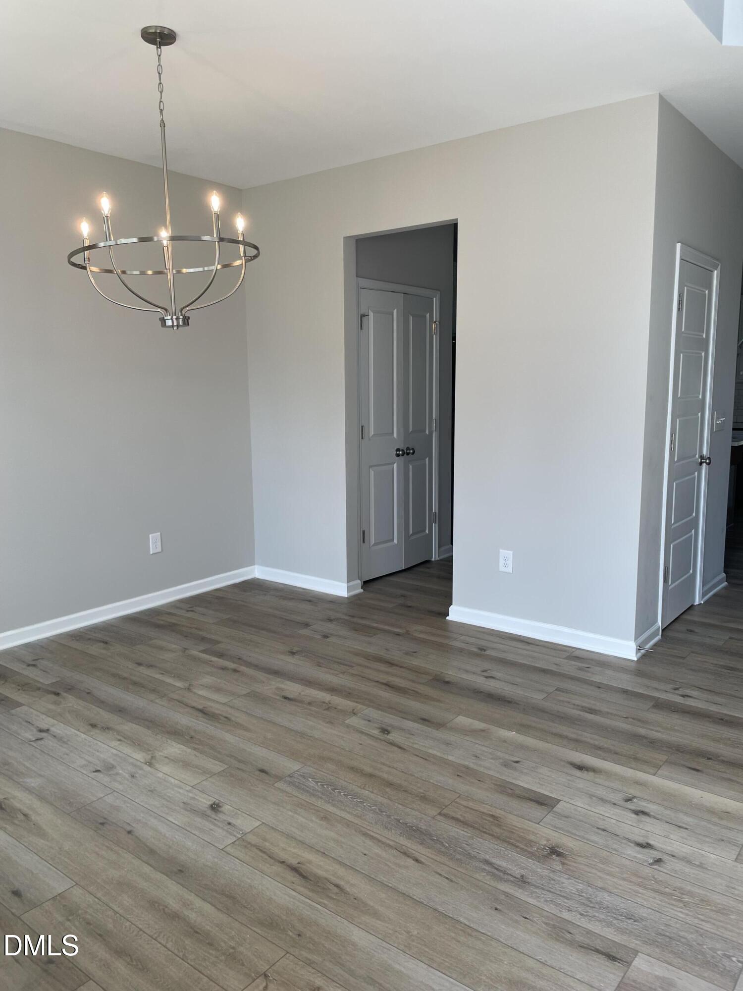 372 Nickleby Way