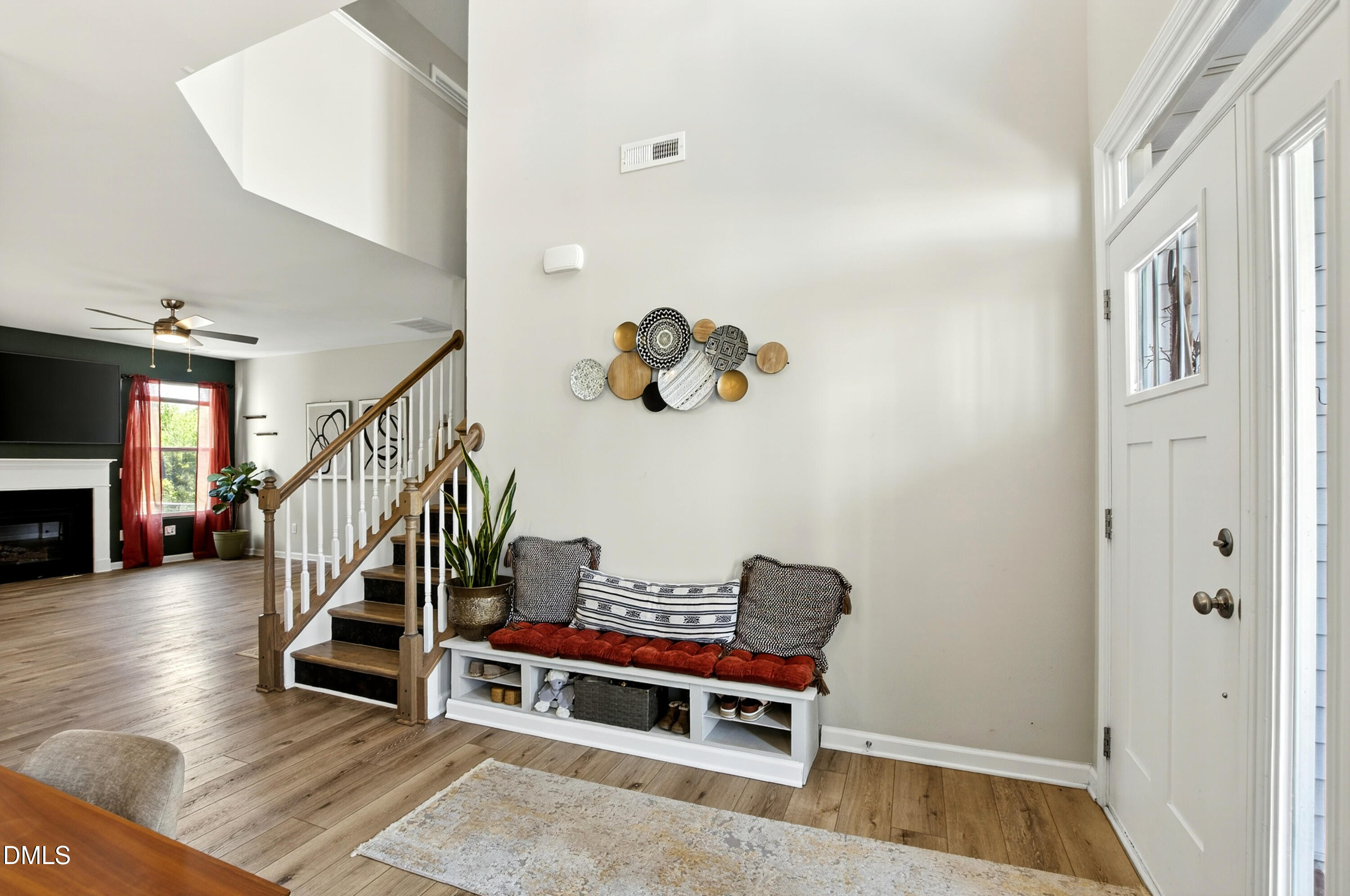 372 Nickleby Way