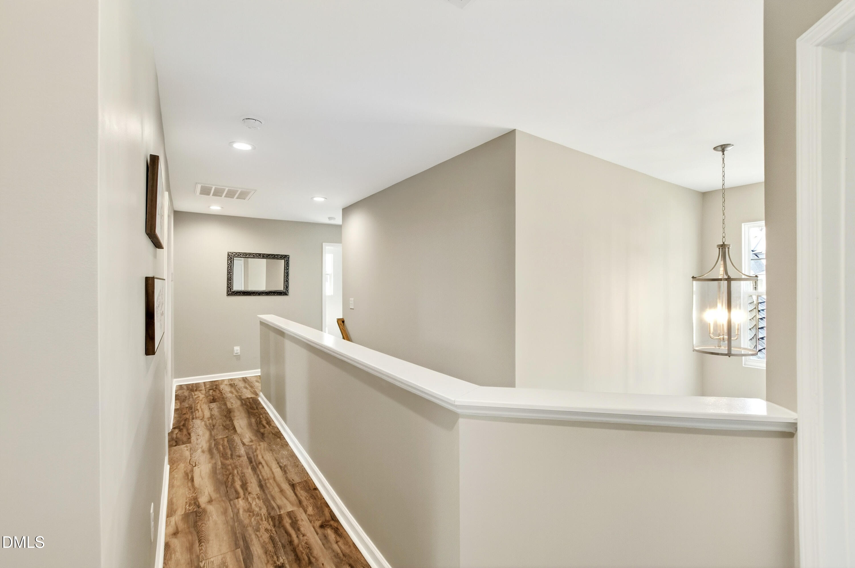 372 Nickleby Way
