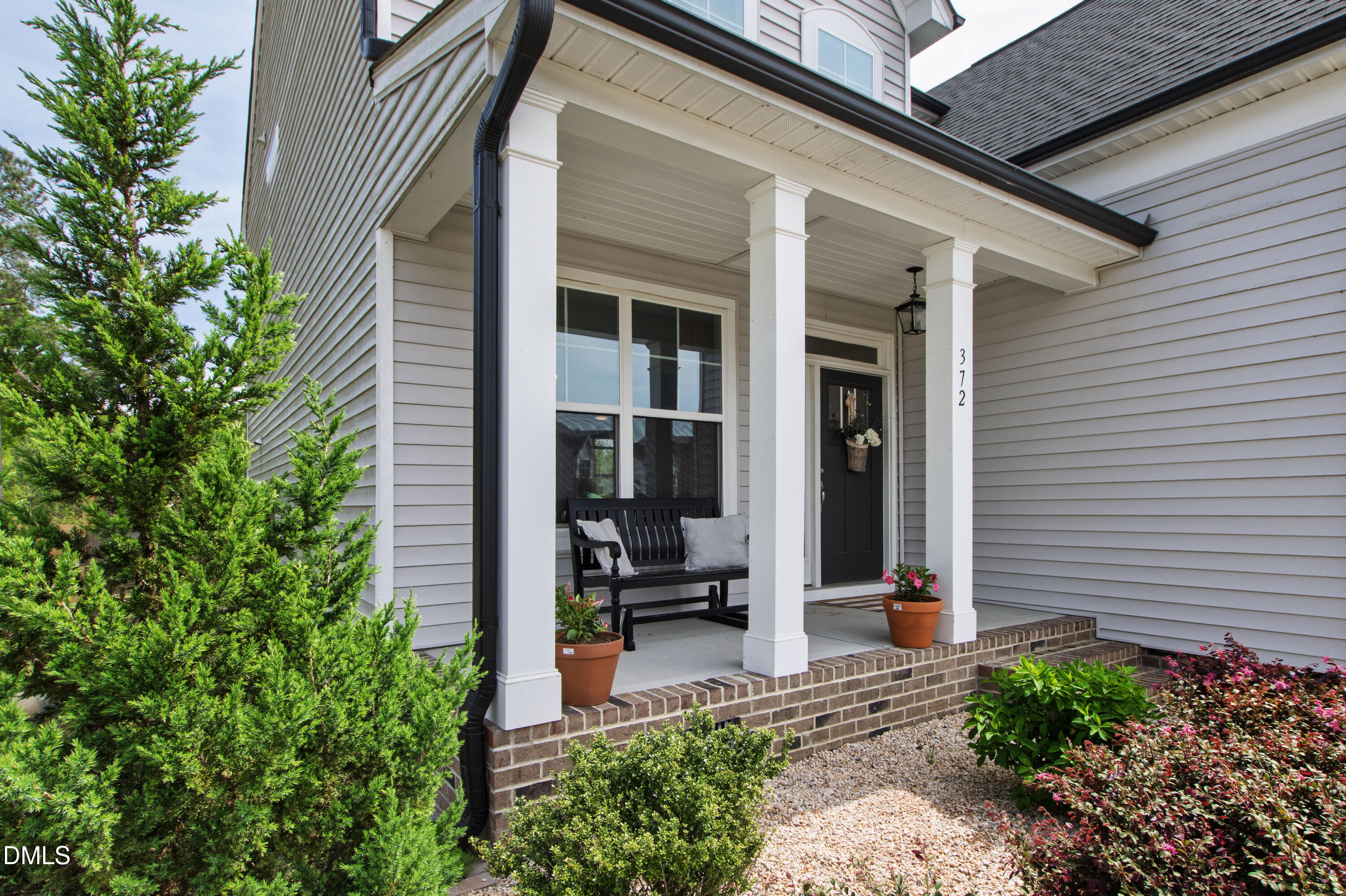 372 Nickleby Way
