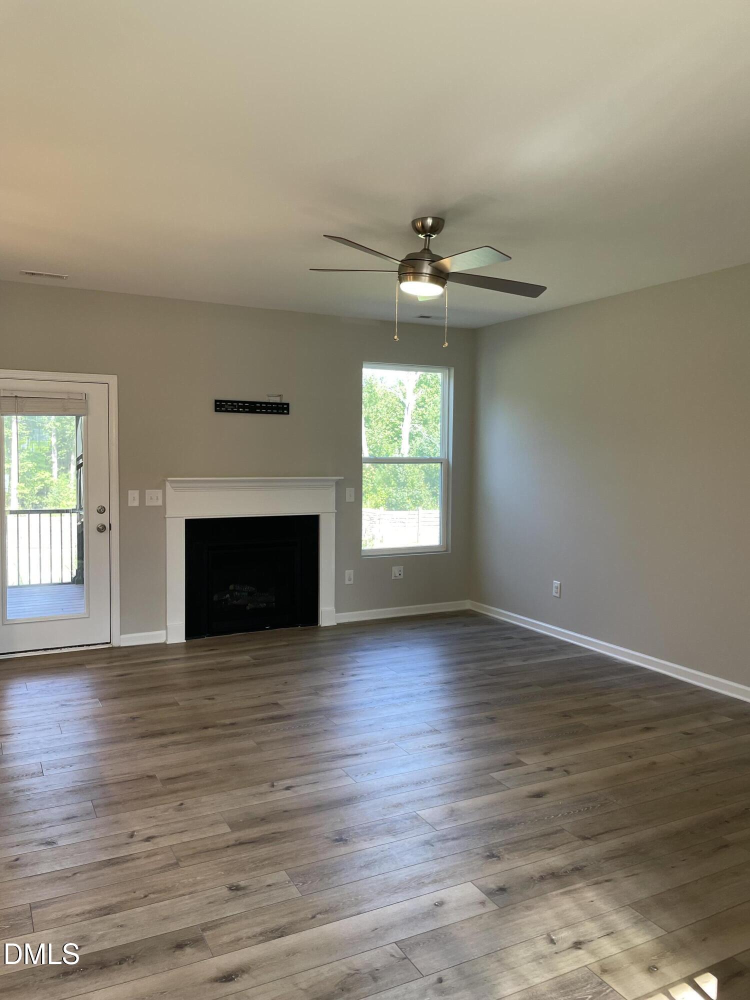 372 Nickleby Way