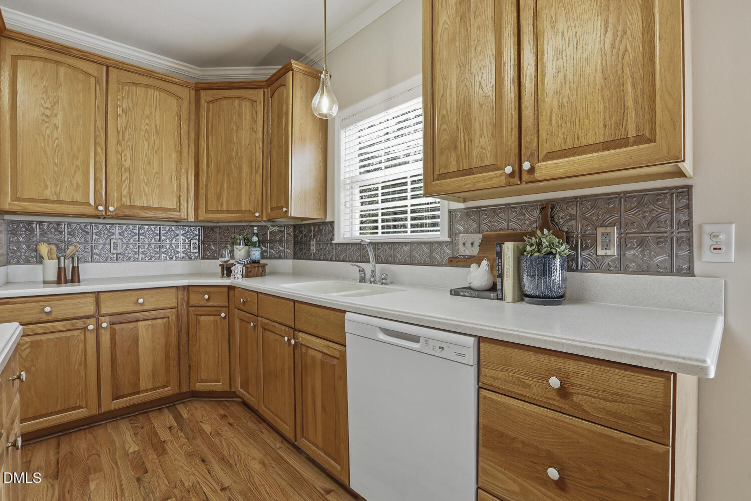 102 Zoa Court