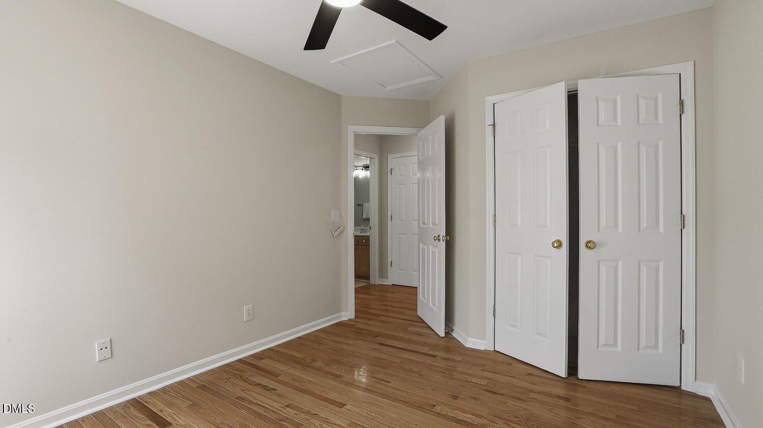 102 Zoa Court
