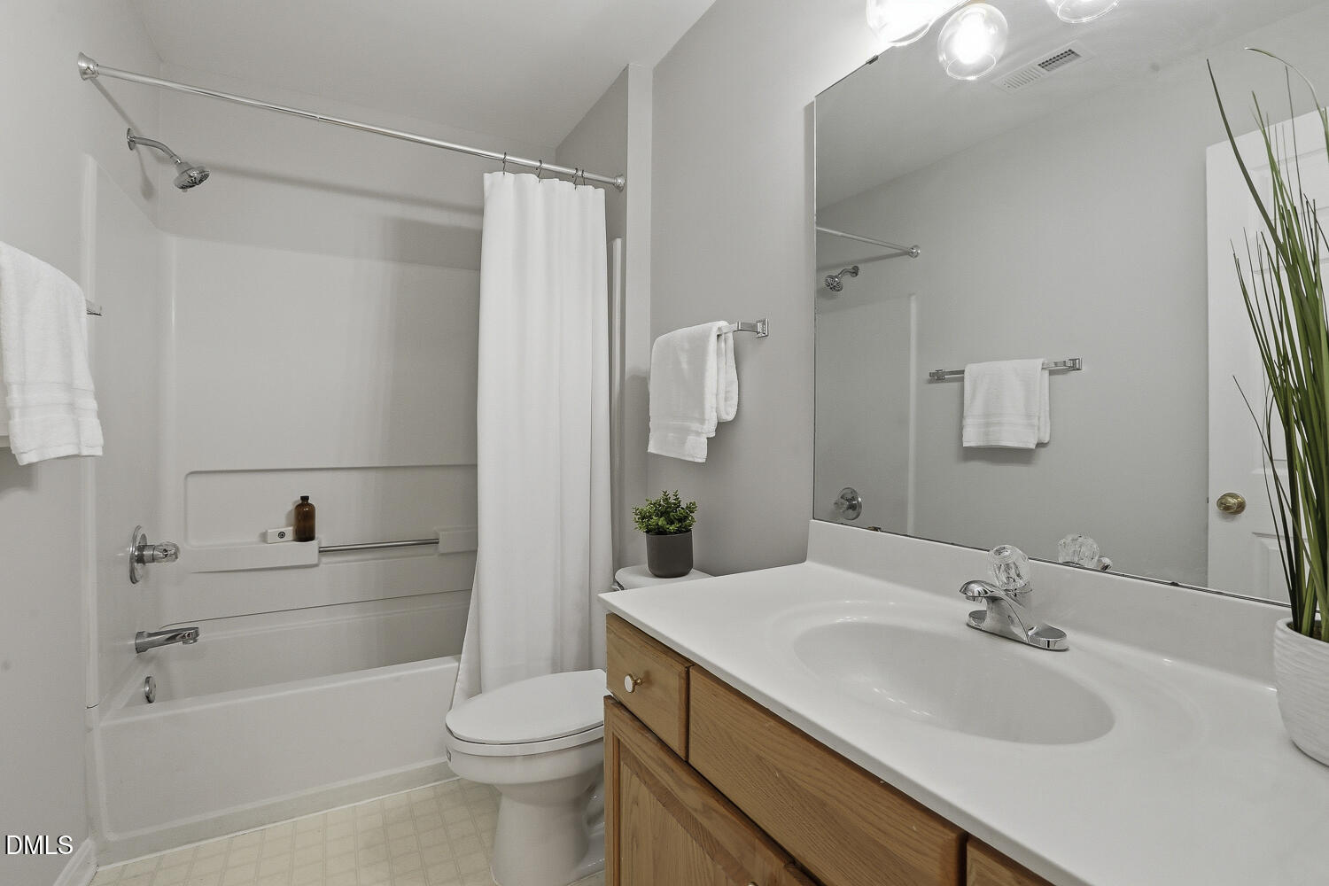 102 Zoa Court