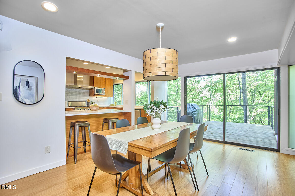 216 Glenhill Lane