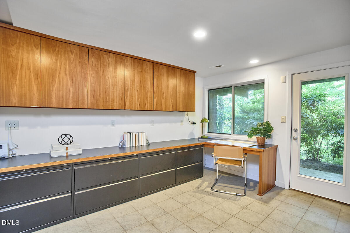 216 Glenhill Lane