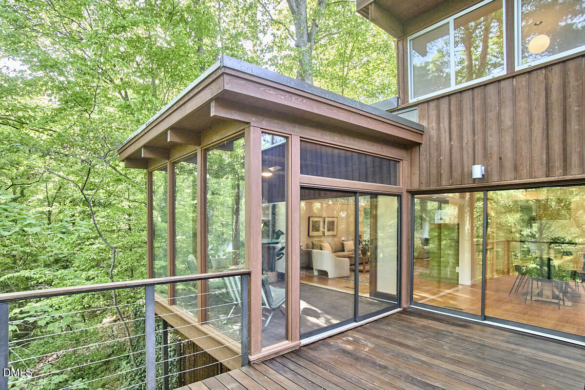 216 Glenhill Lane