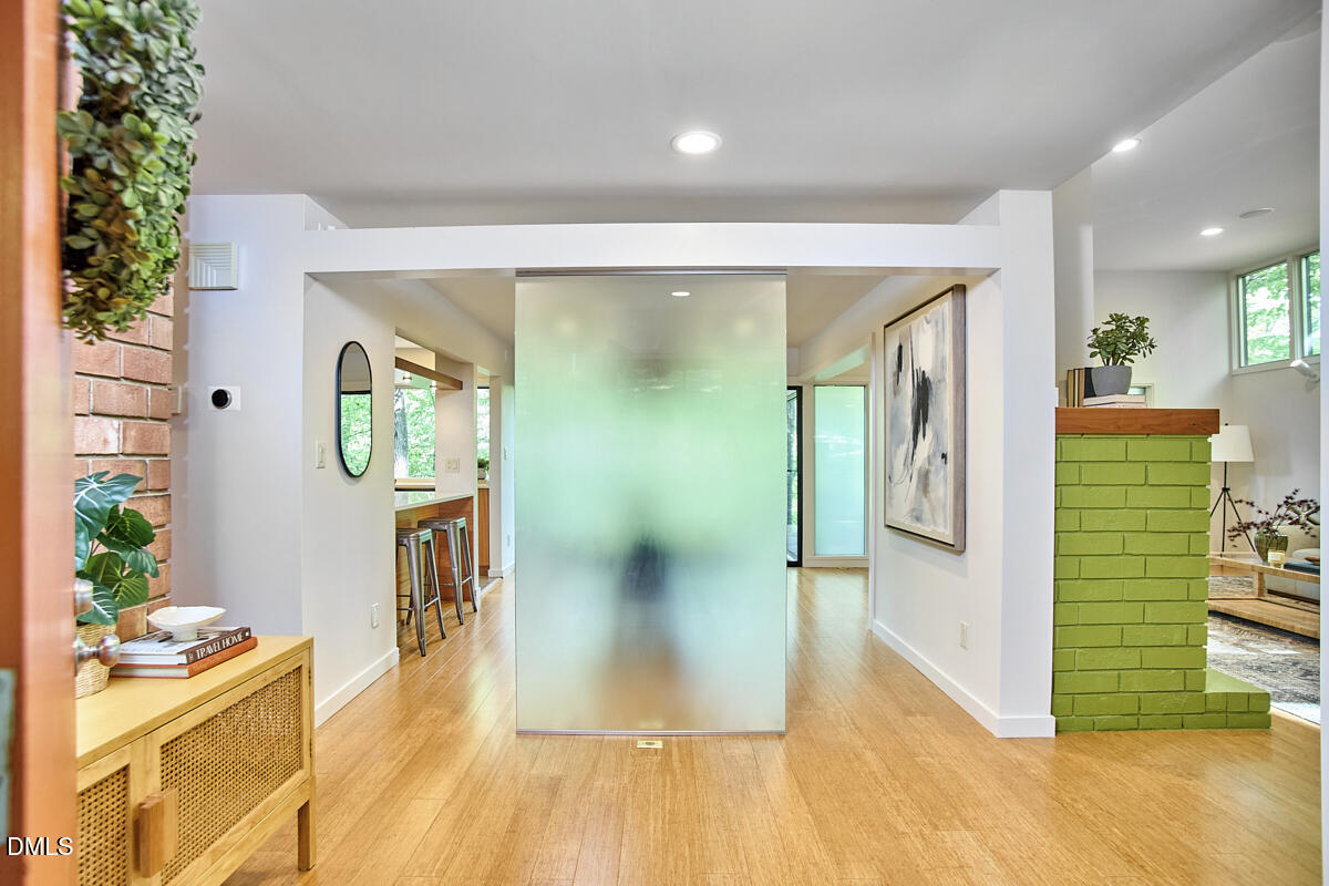 216 Glenhill Lane