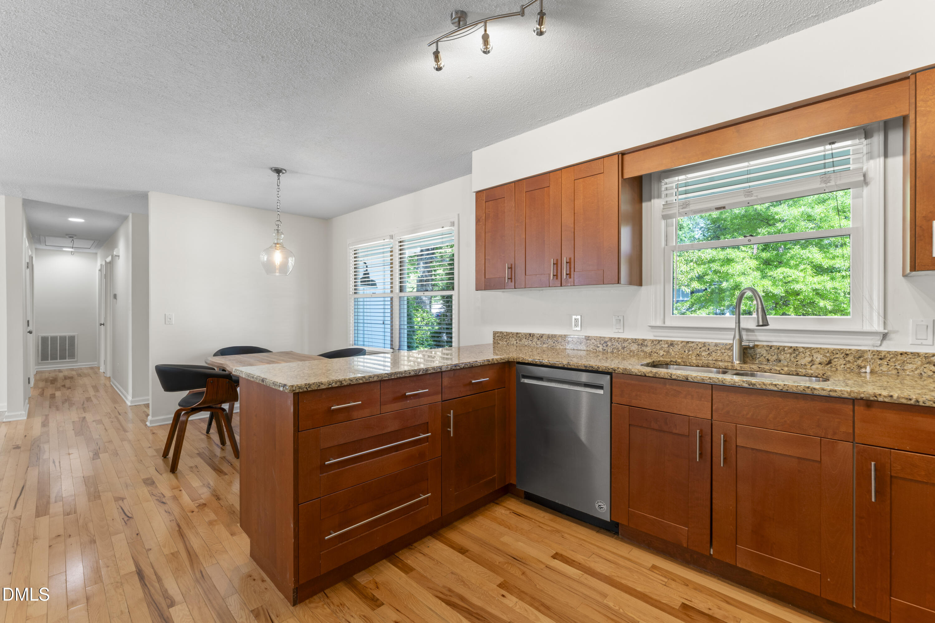 204 Rosehaven Drive