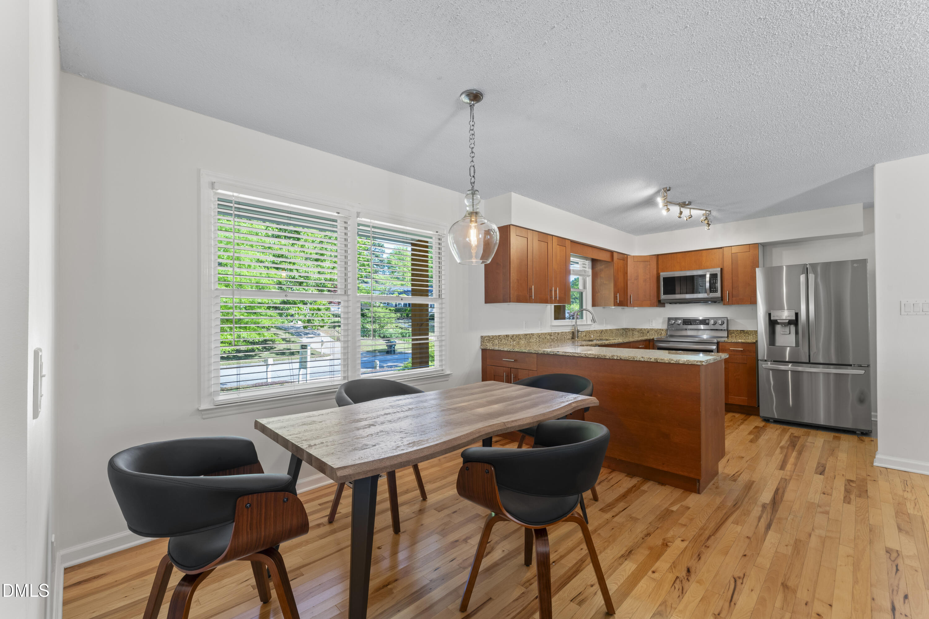 204 Rosehaven Drive