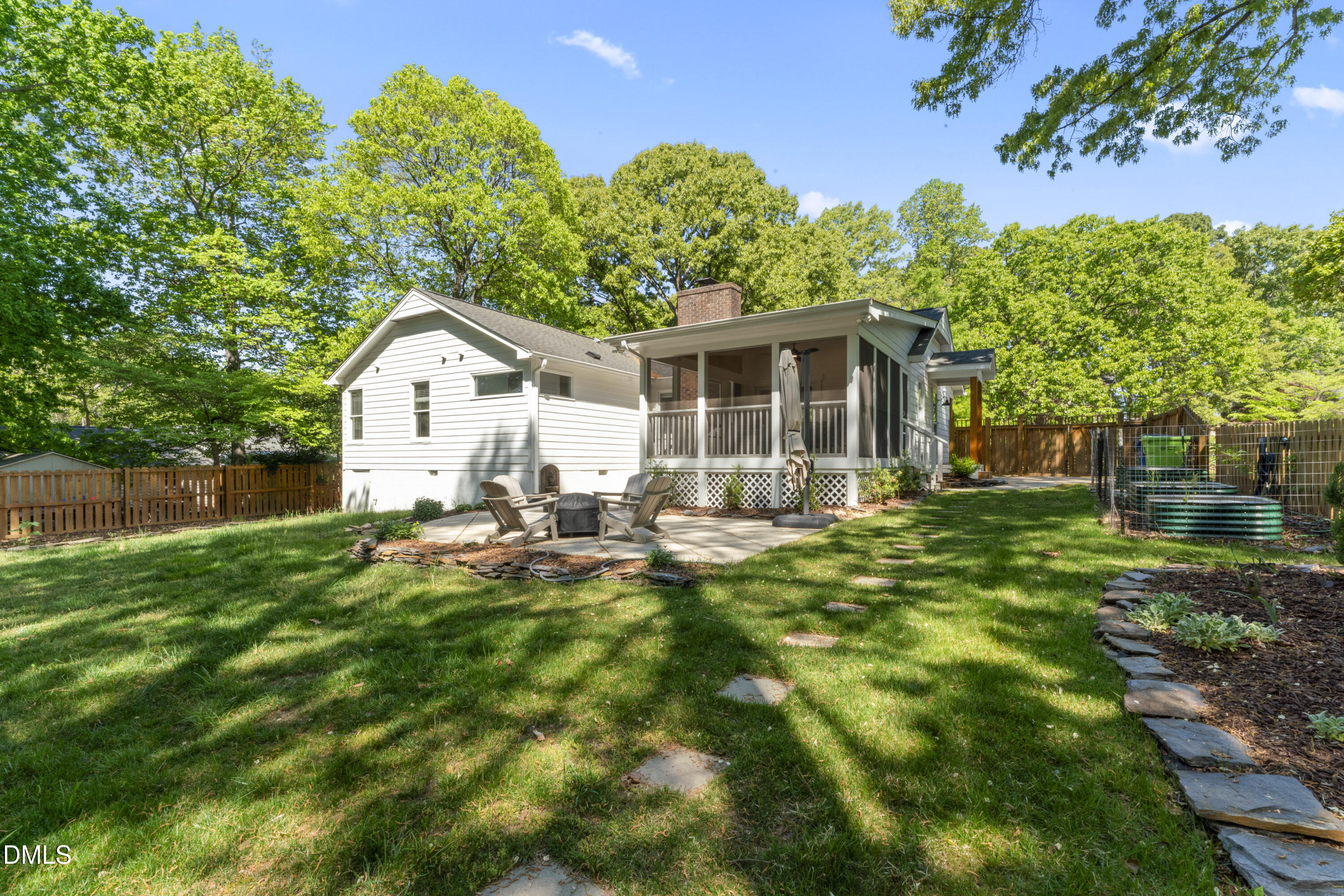 204 Rosehaven Drive