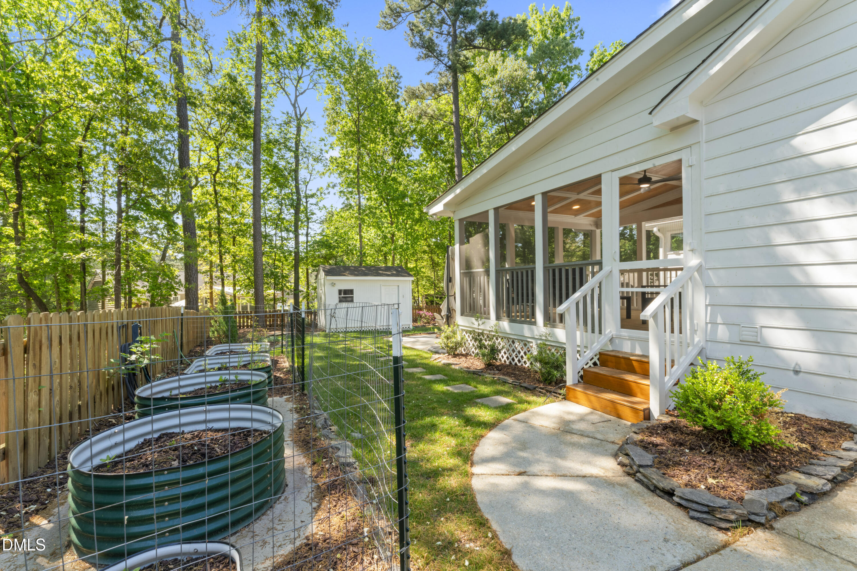 204 Rosehaven Drive