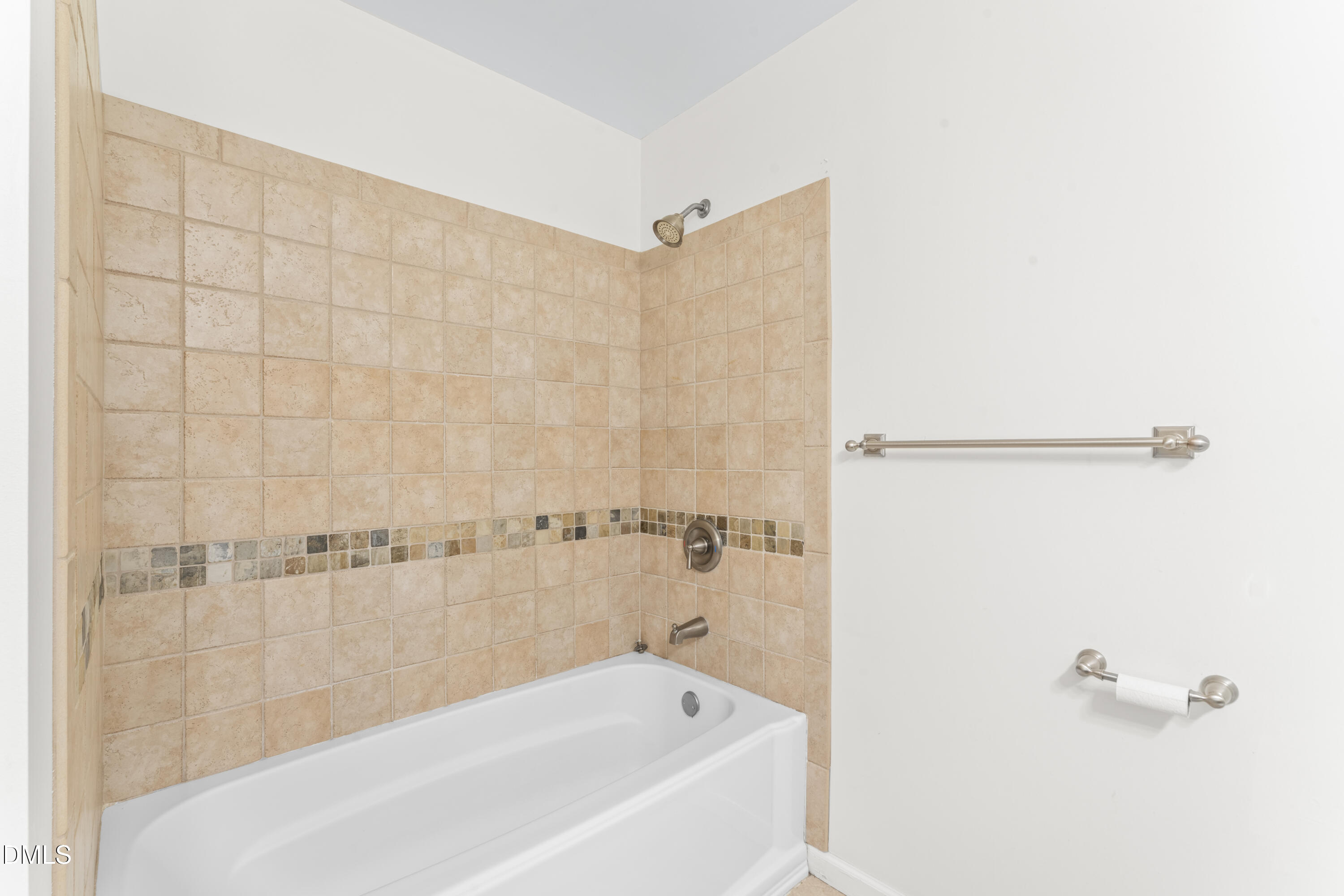 204 Rosehaven Drive