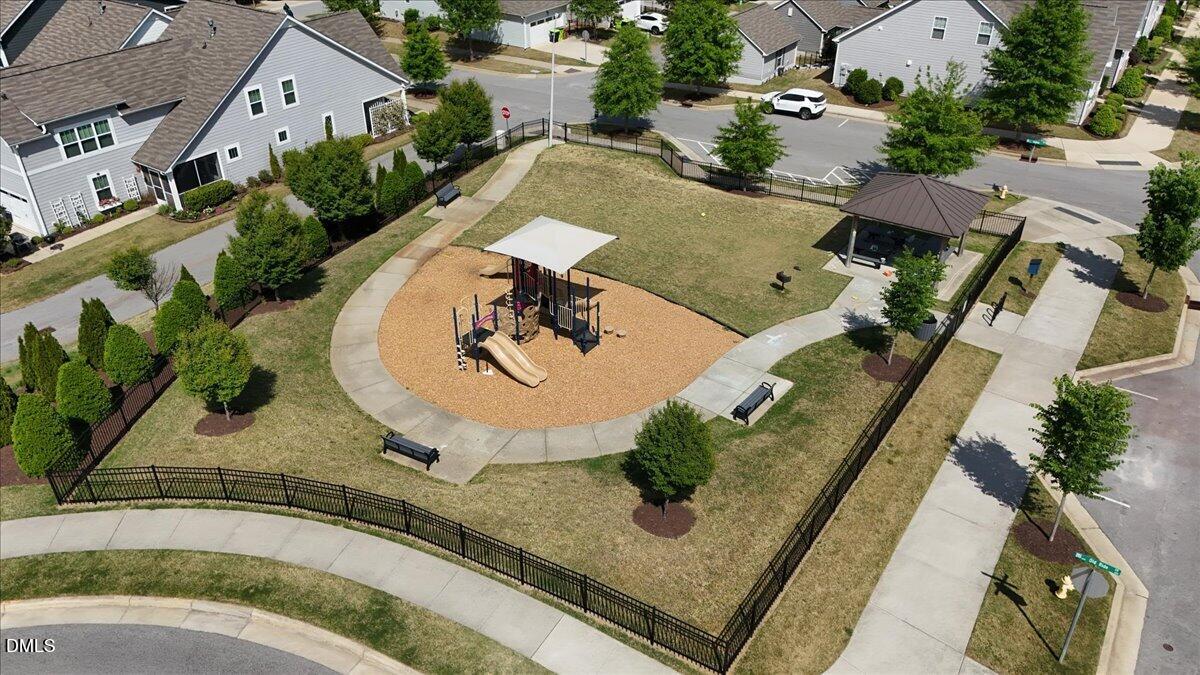 137 Daisy Grove Lane