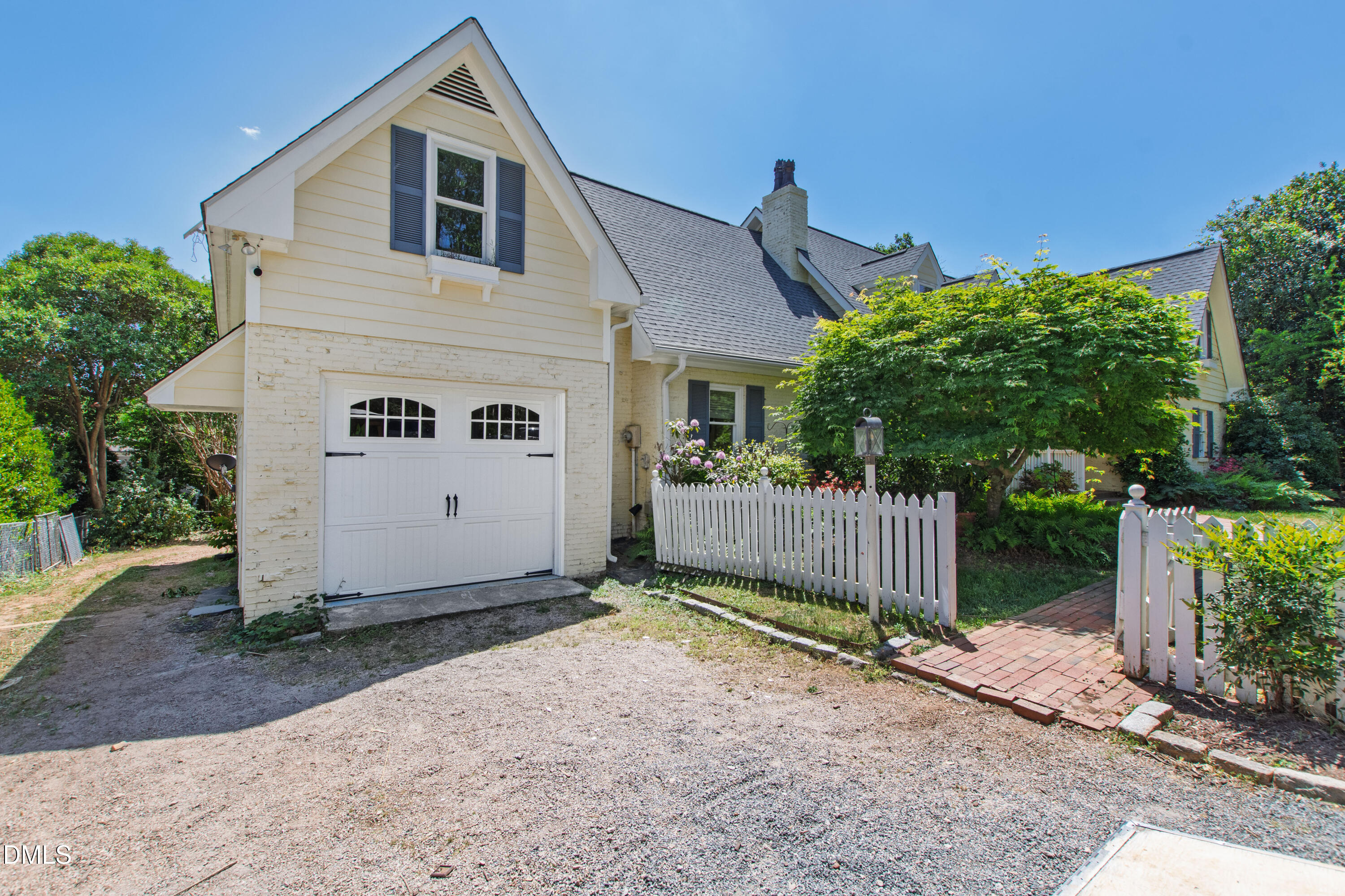 821 Lake Boone Trail