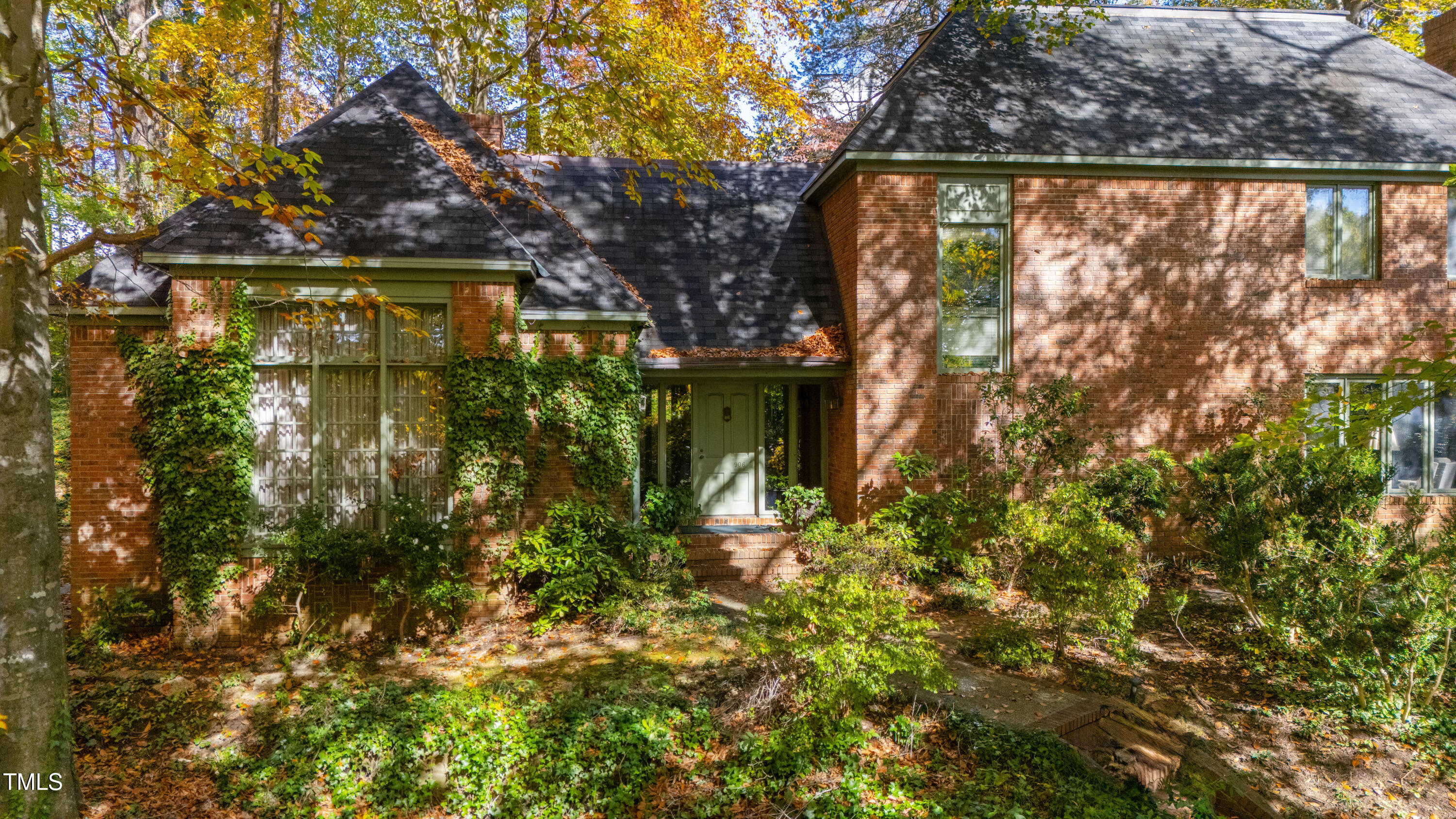 906 Marlowe Road