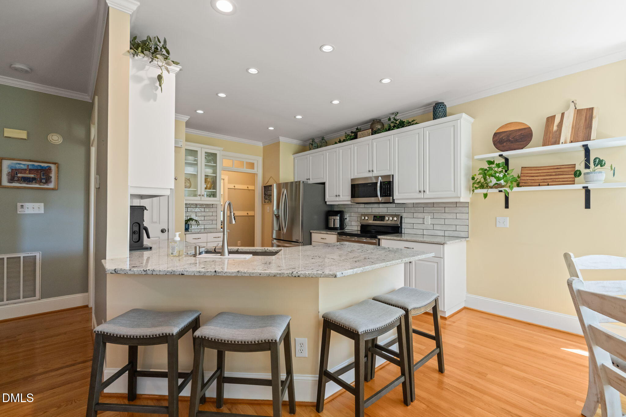 2100 Crispland Court