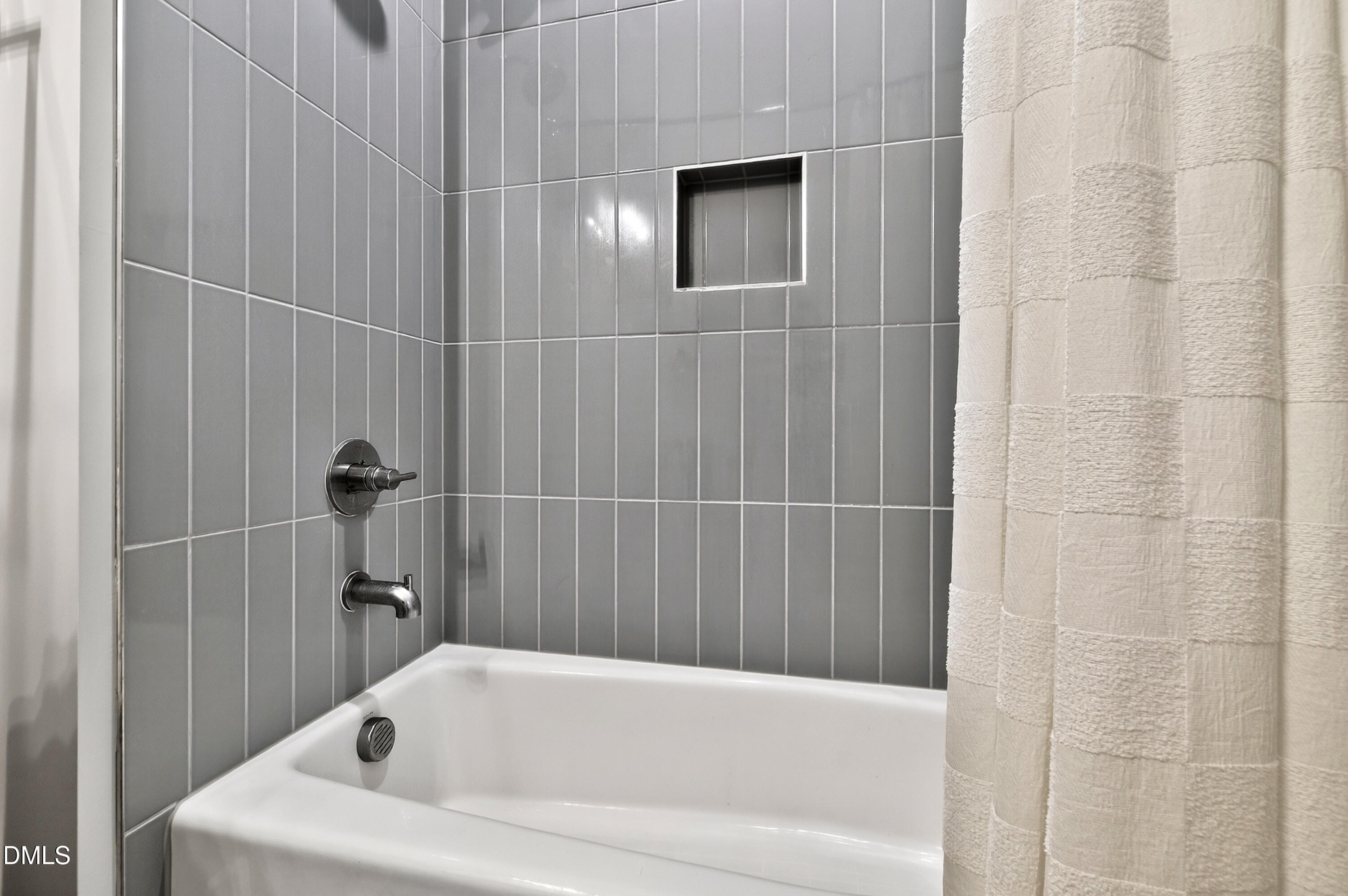 1424 Lake Adventure Court