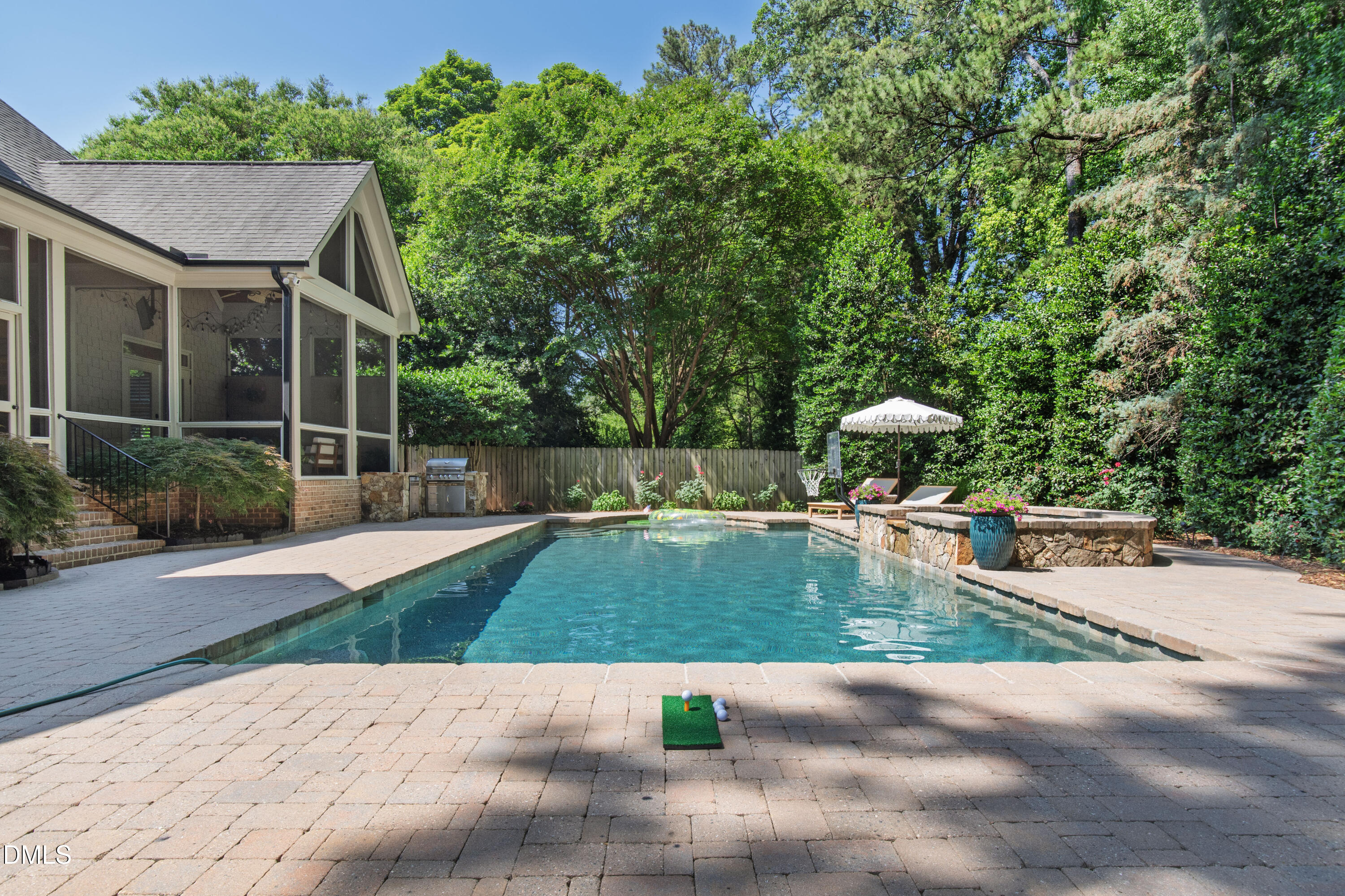 2805 Anderson Drive
