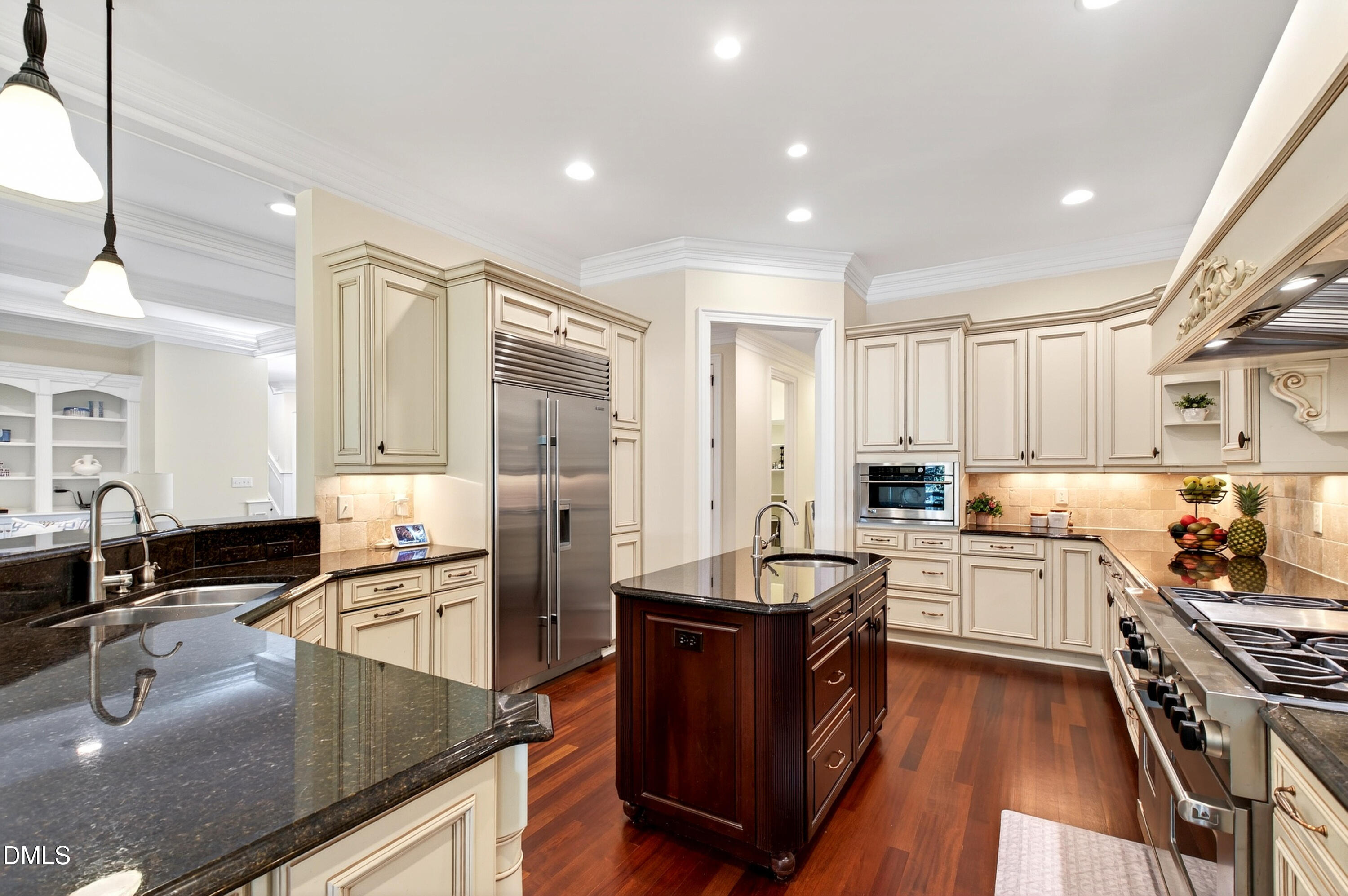 2805 Anderson Drive