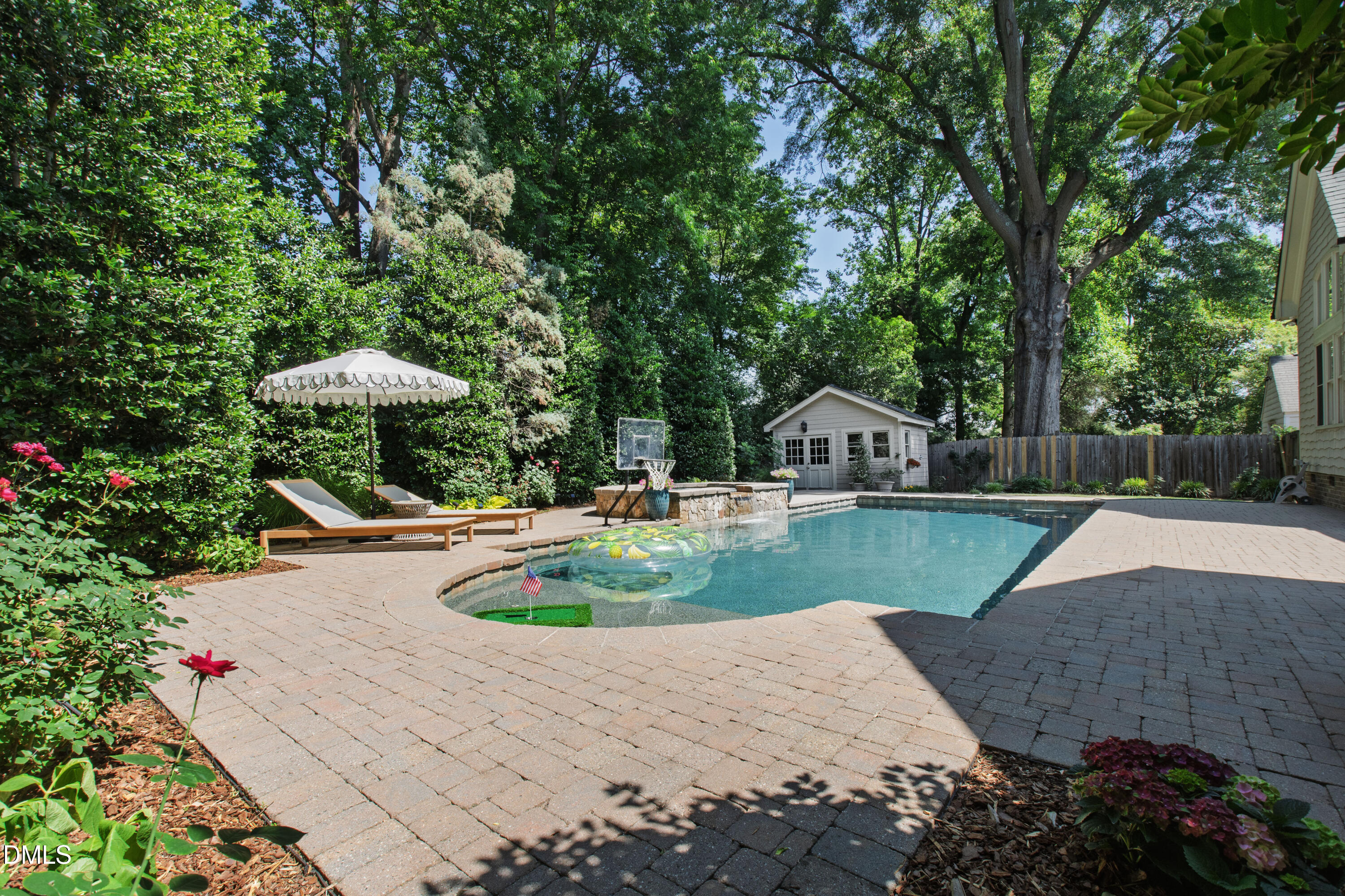 2805 Anderson Drive