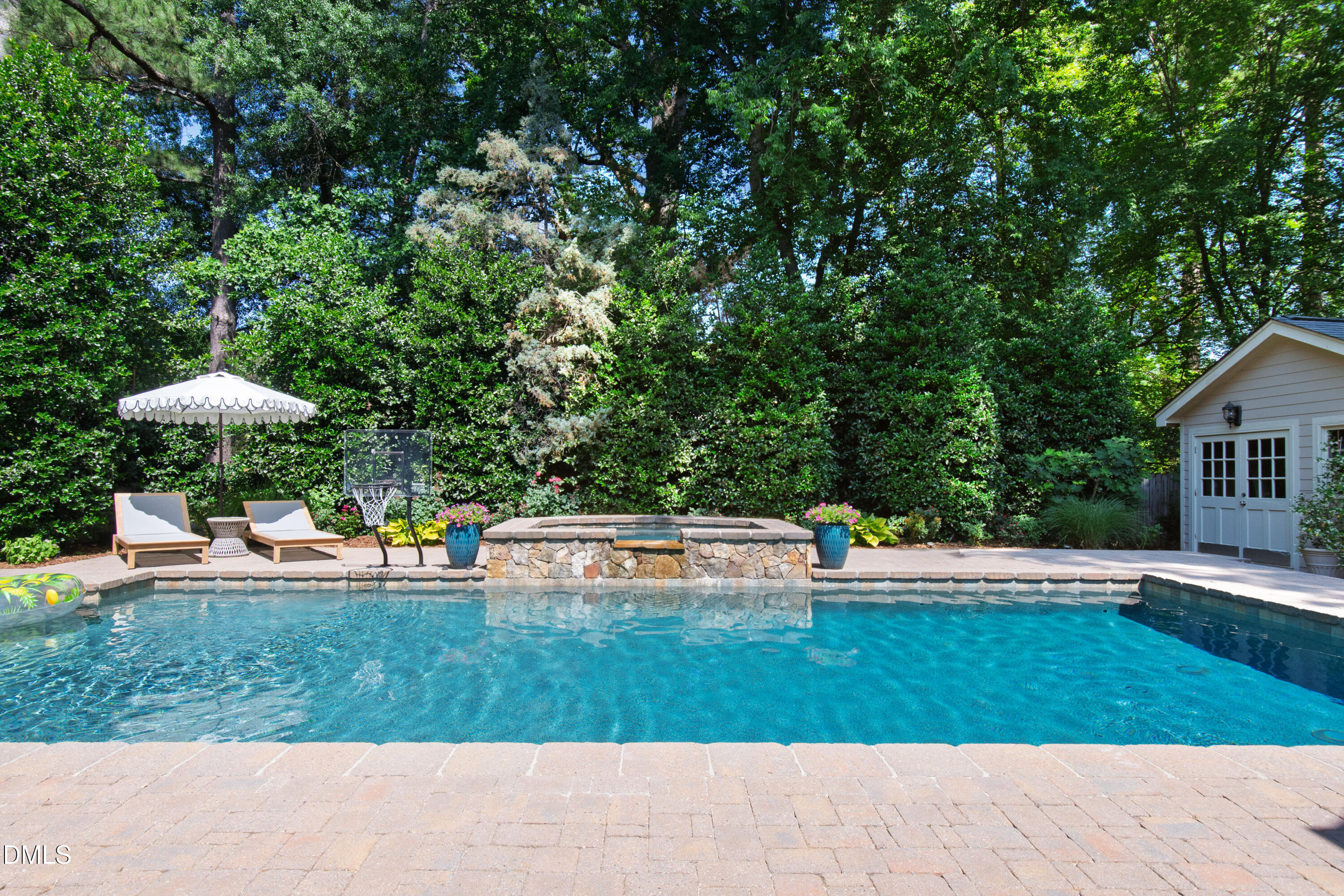2805 Anderson Drive