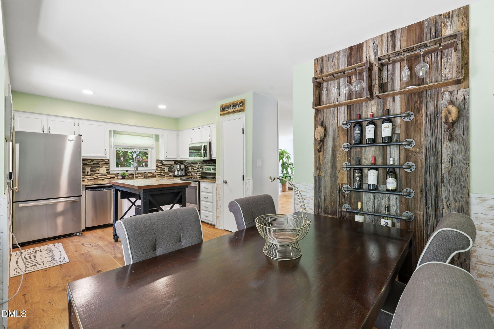 224 Rosehaven Drive