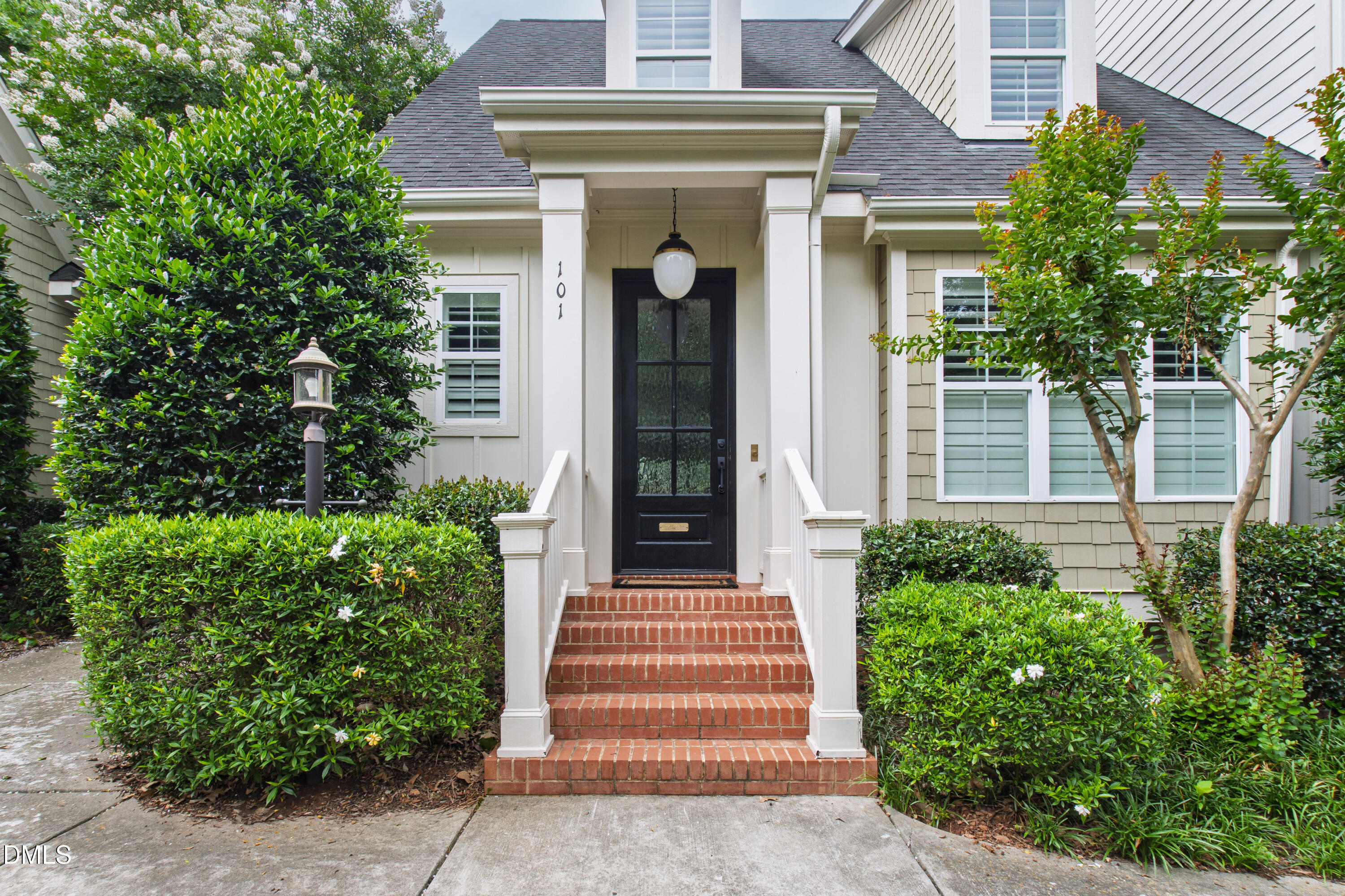 2741 Oberlin Road # 101