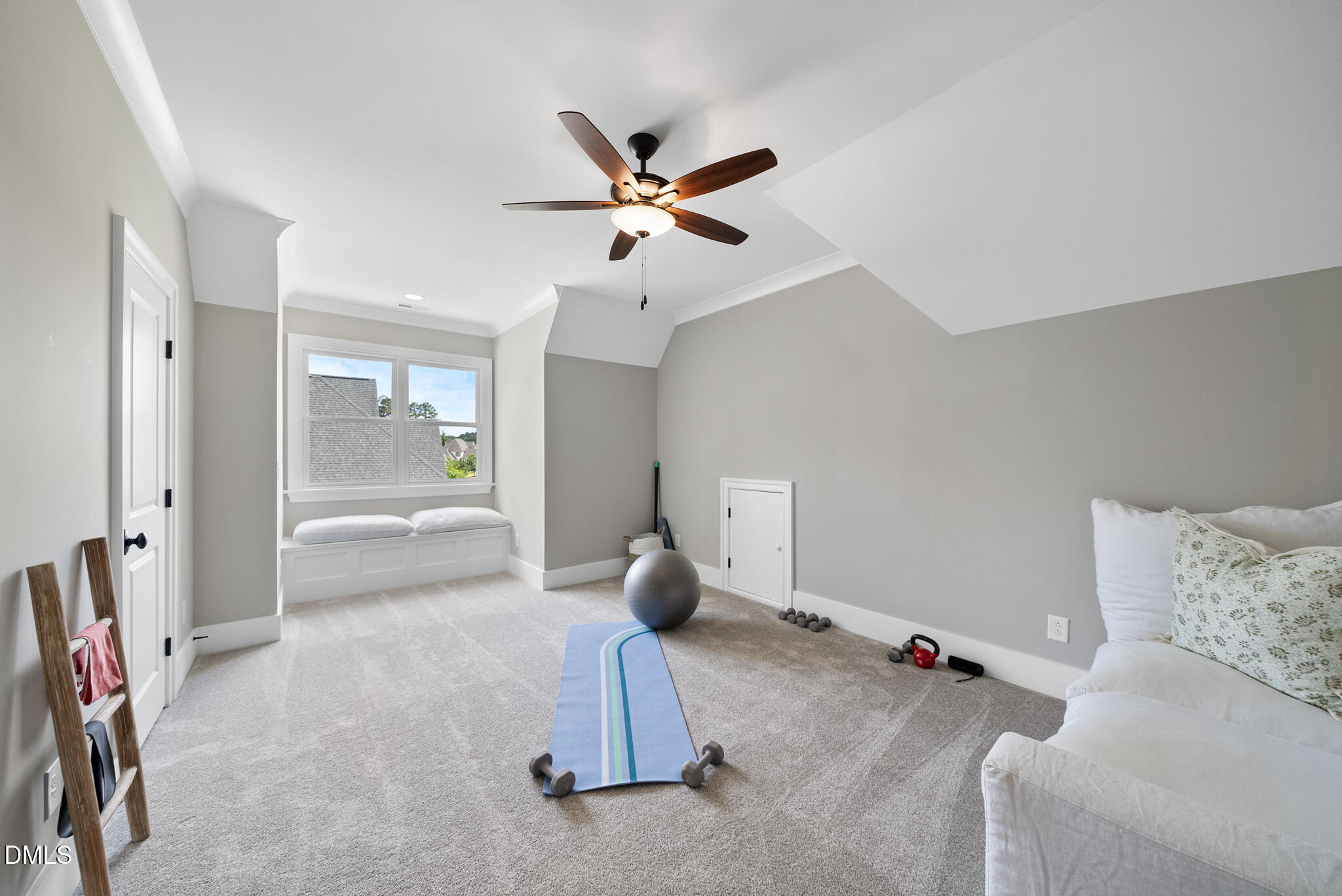 1601 Montvale Grant Way
