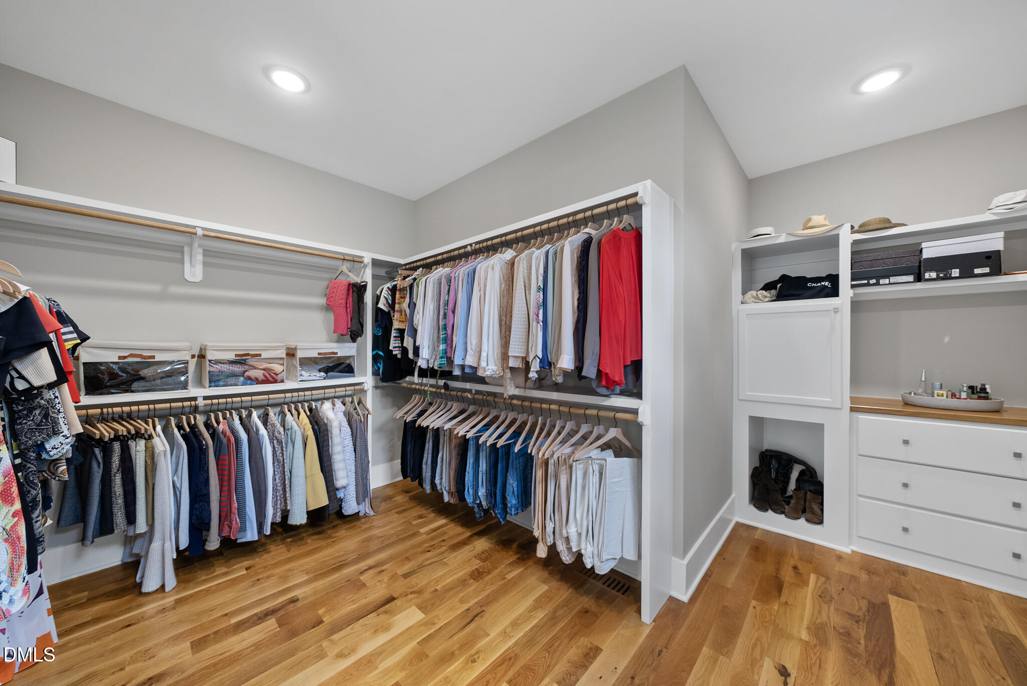 1601 Montvale Grant Way