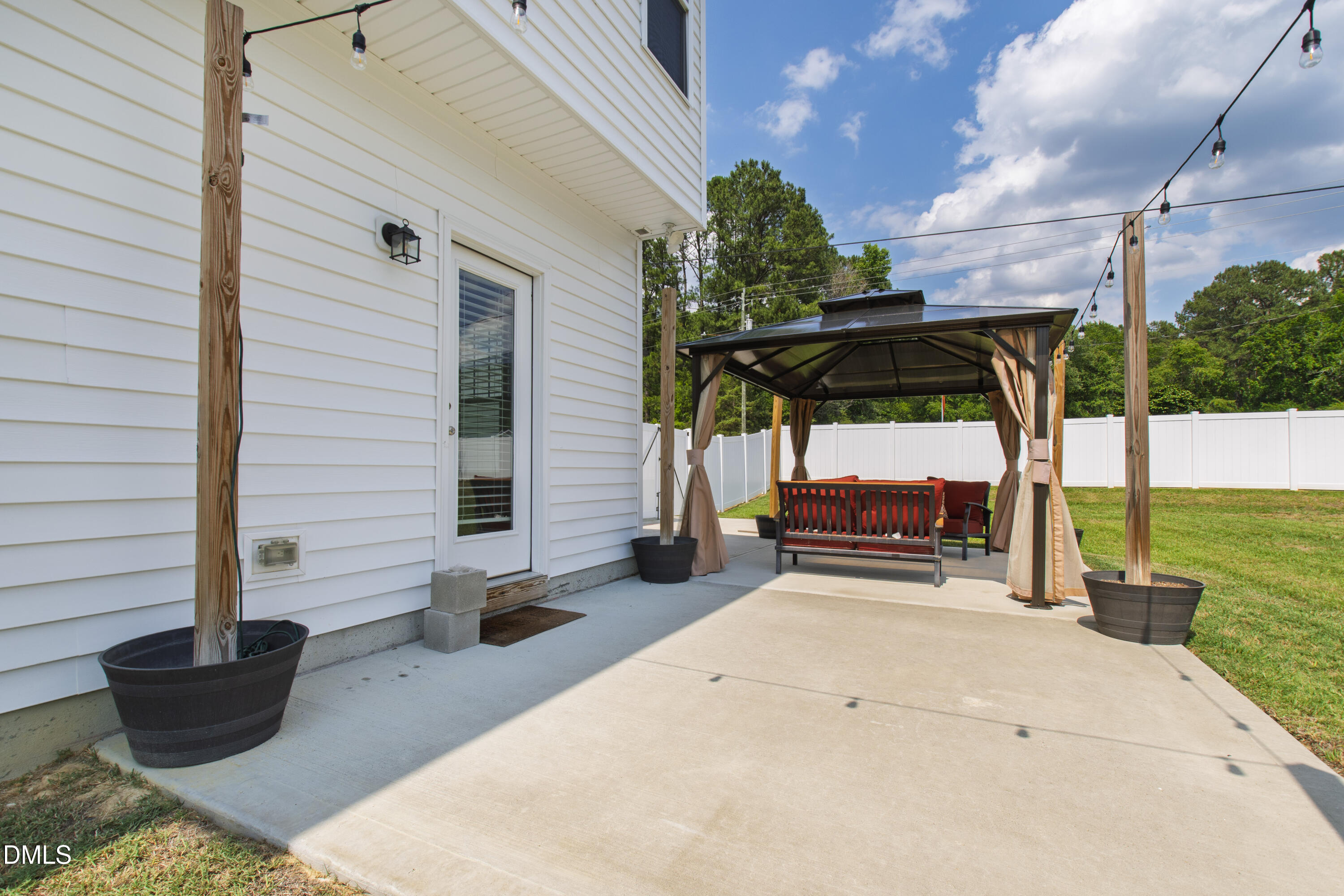 101 Averly Court