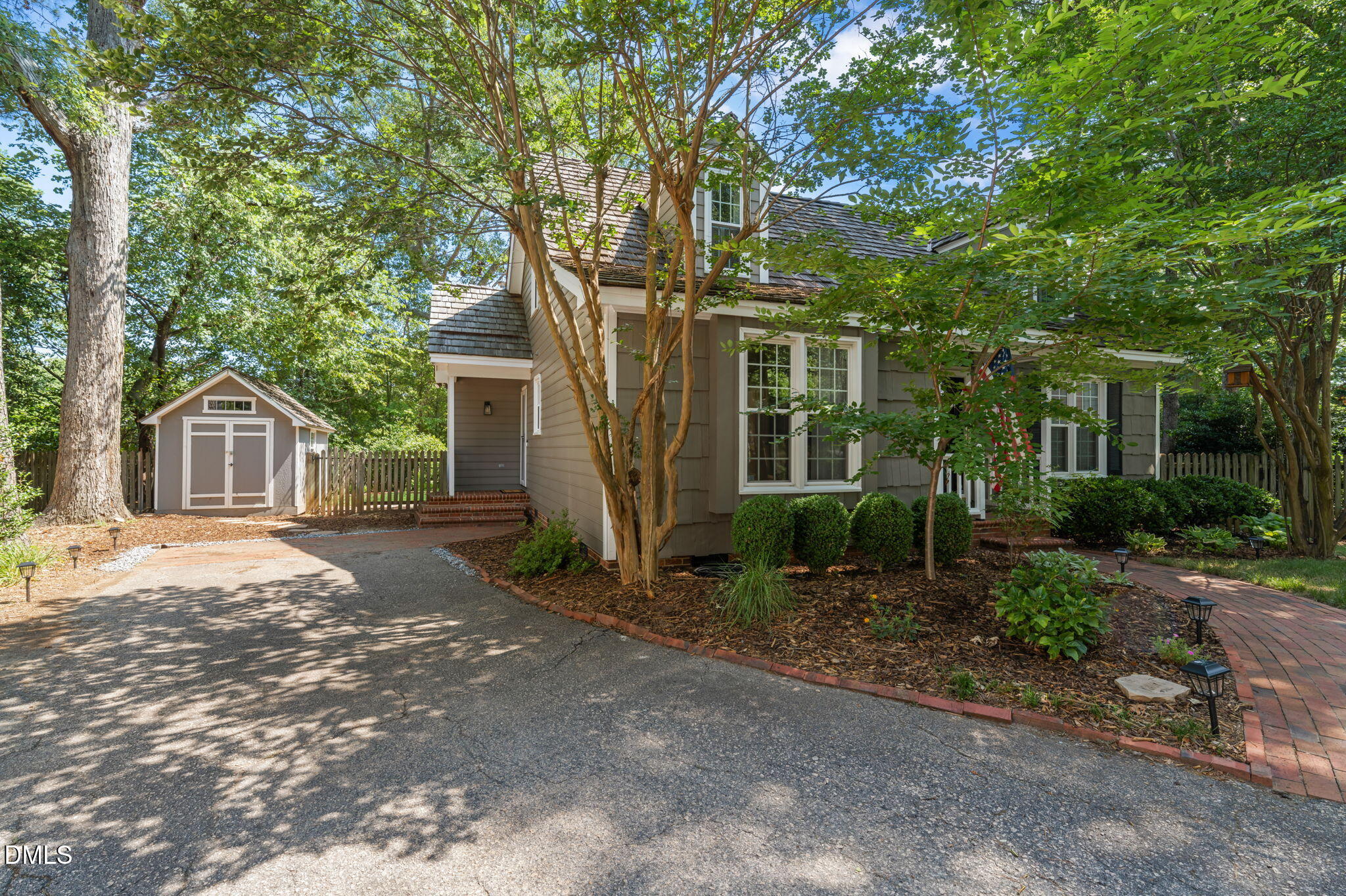 2341 Brisbayne Circle