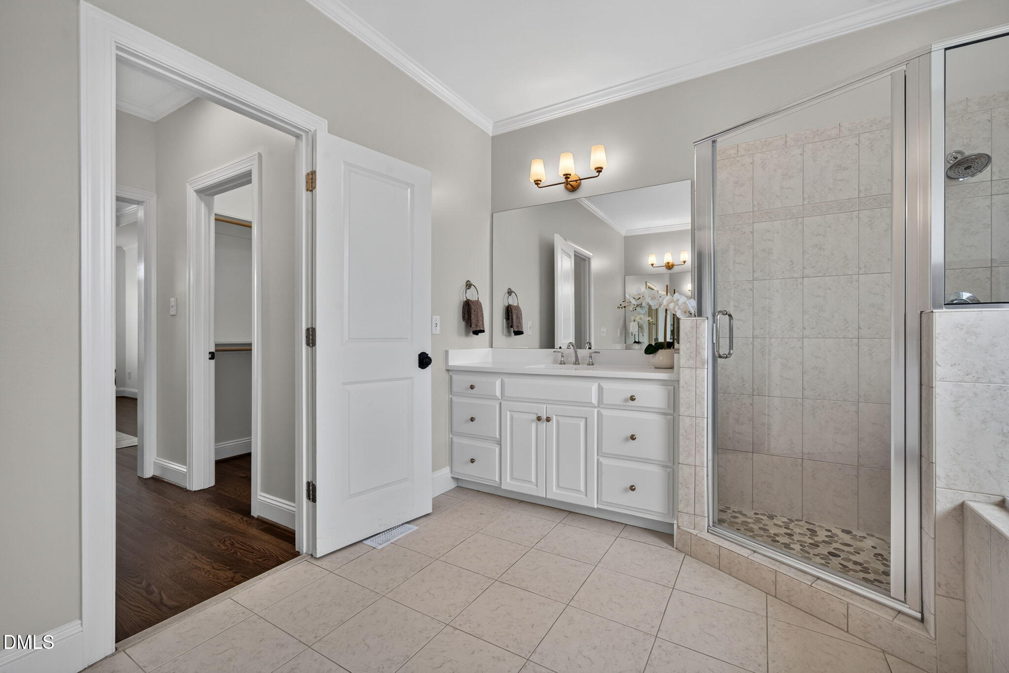 4908 Majestic Prince Court