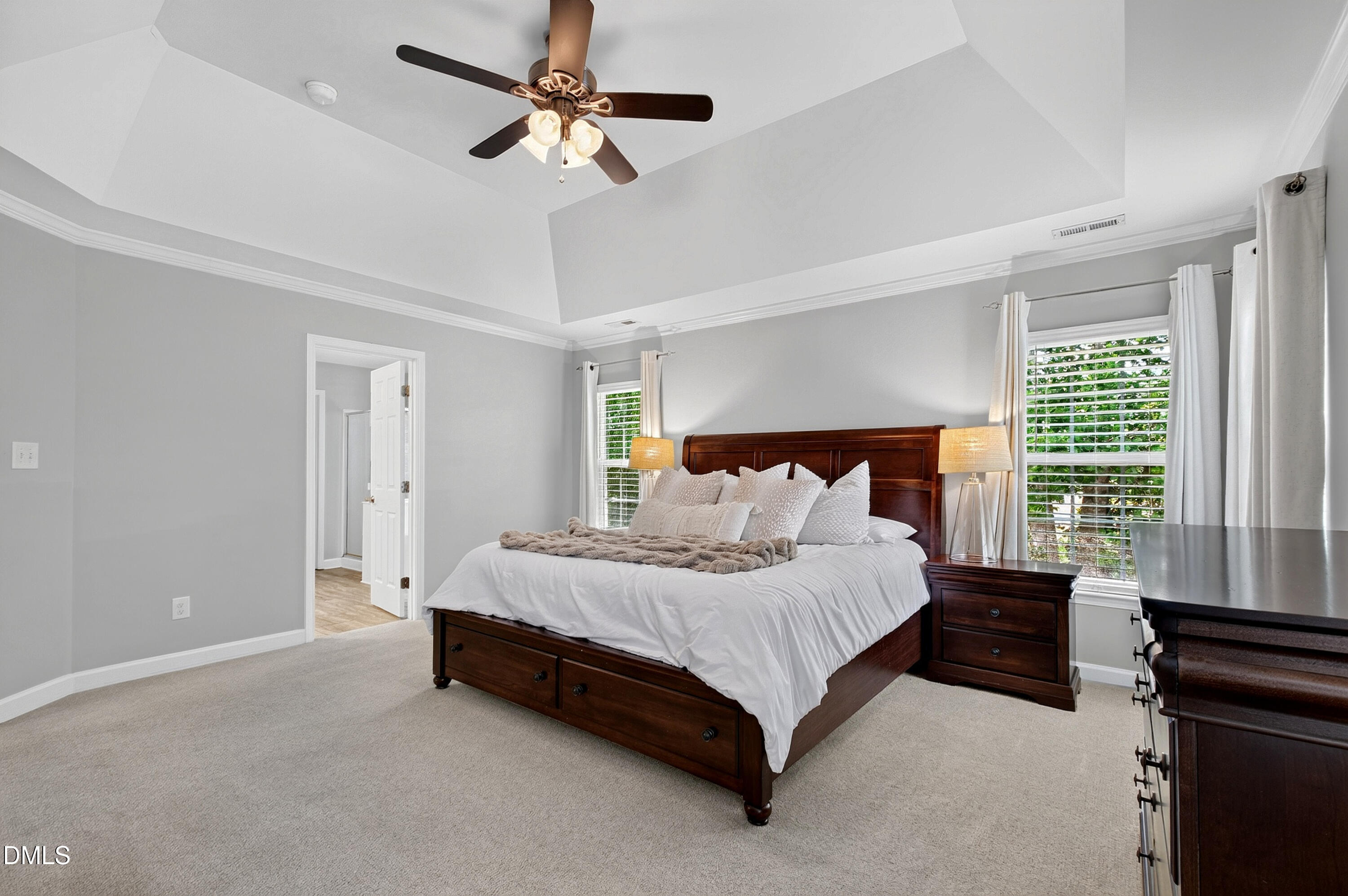 6220 Amber Bluffs Crescent