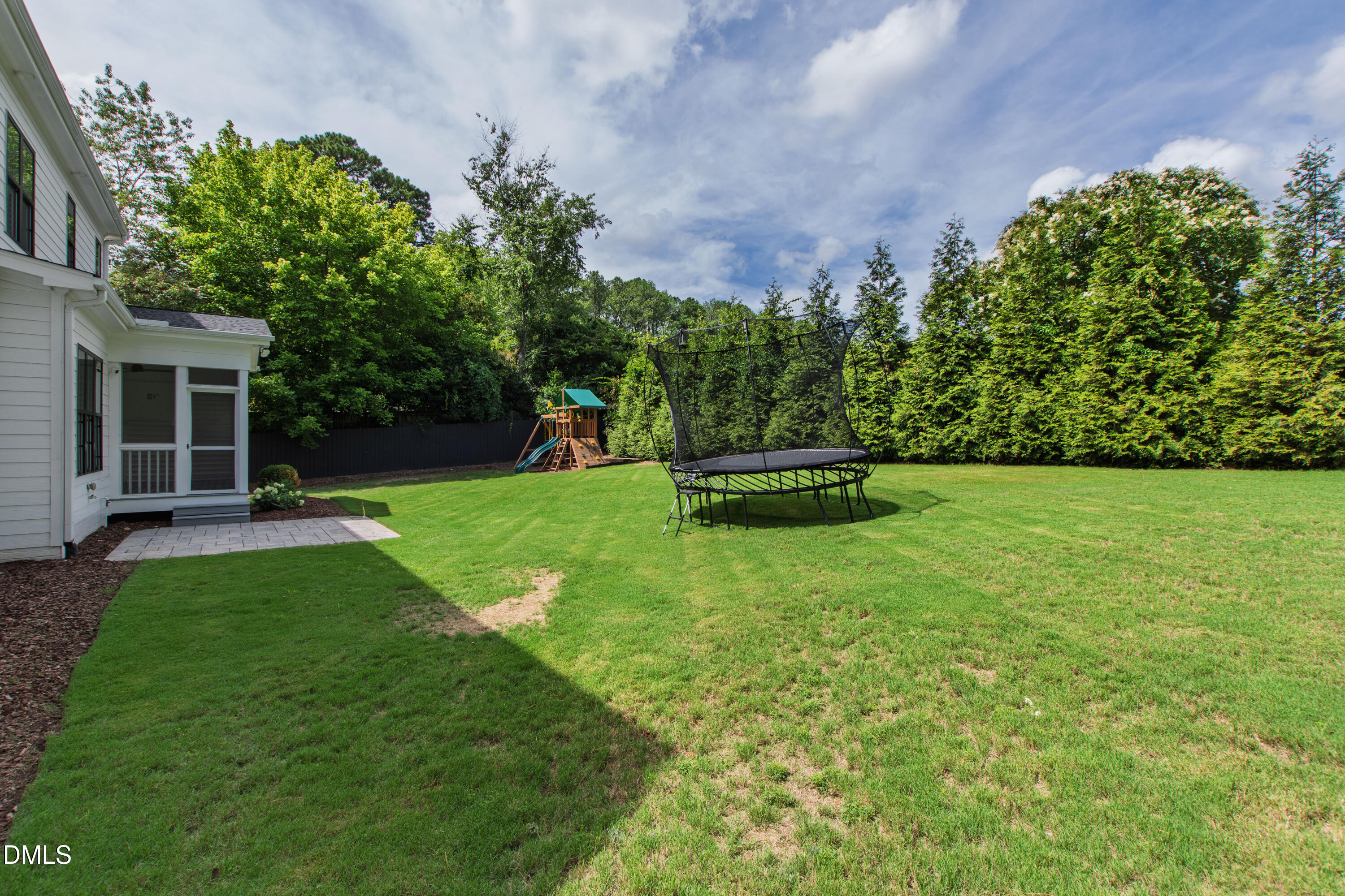 5021 Sandlewood Drive
