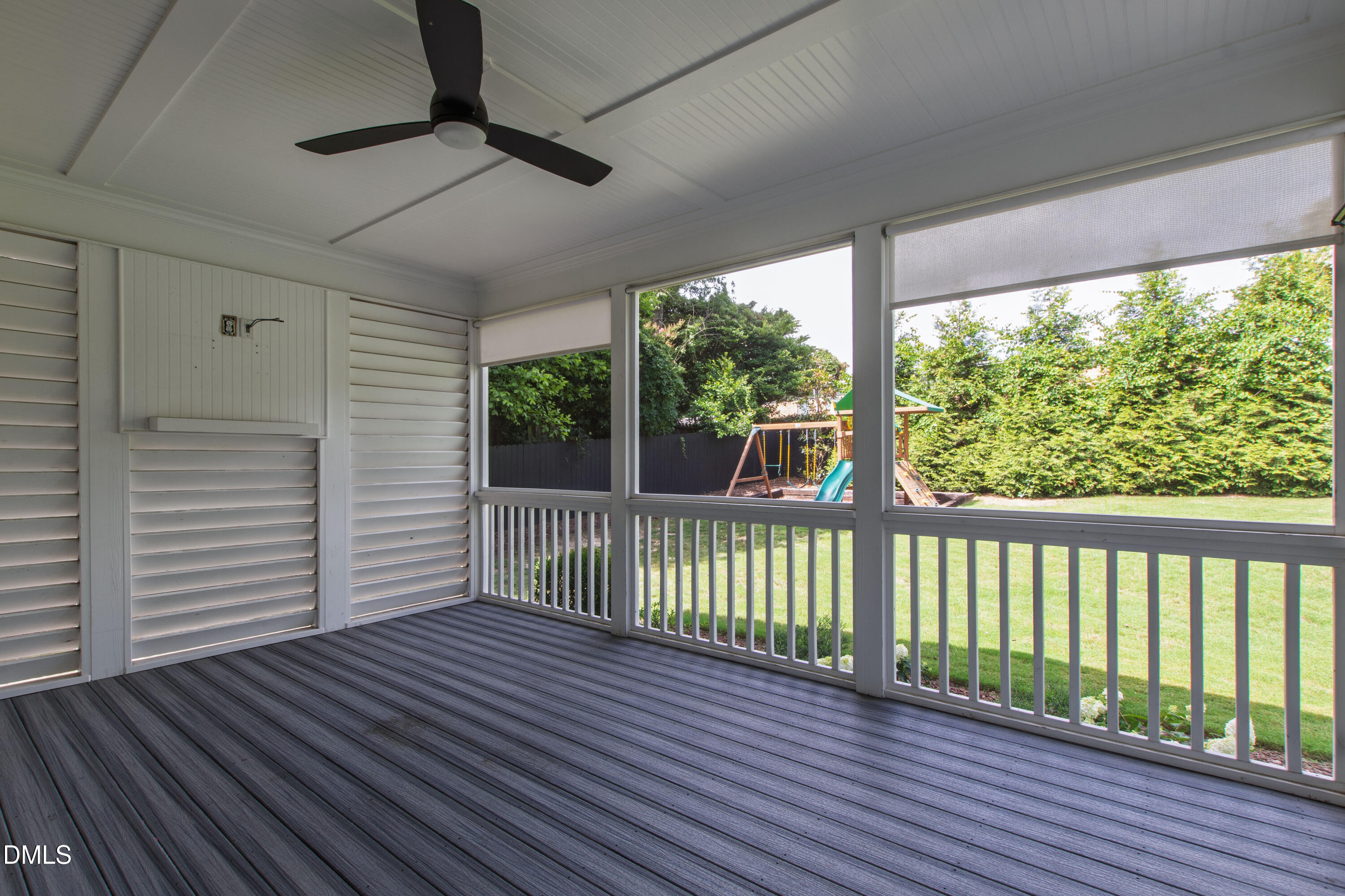 5021 Sandlewood Drive