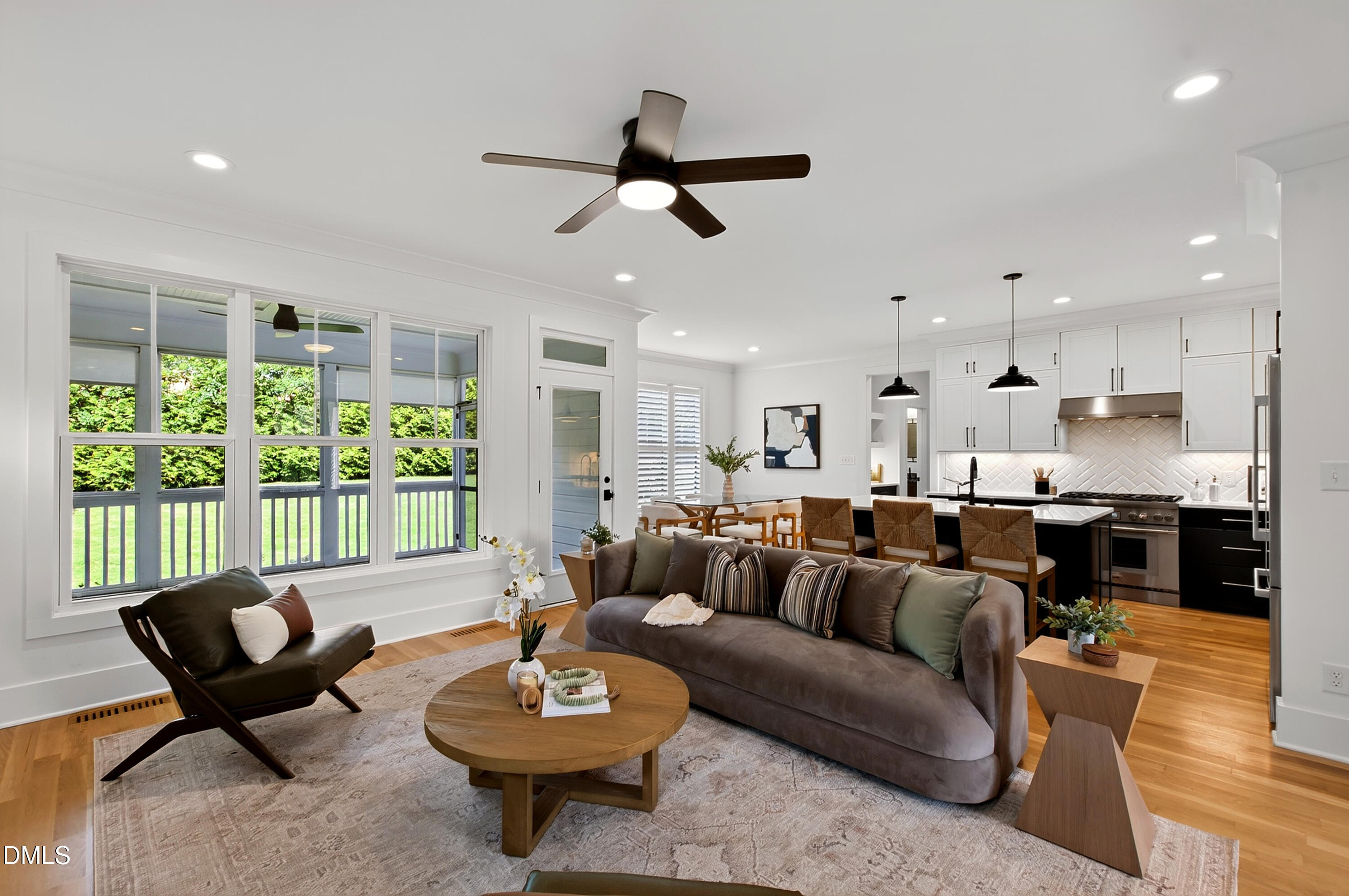 5021 Sandlewood Drive