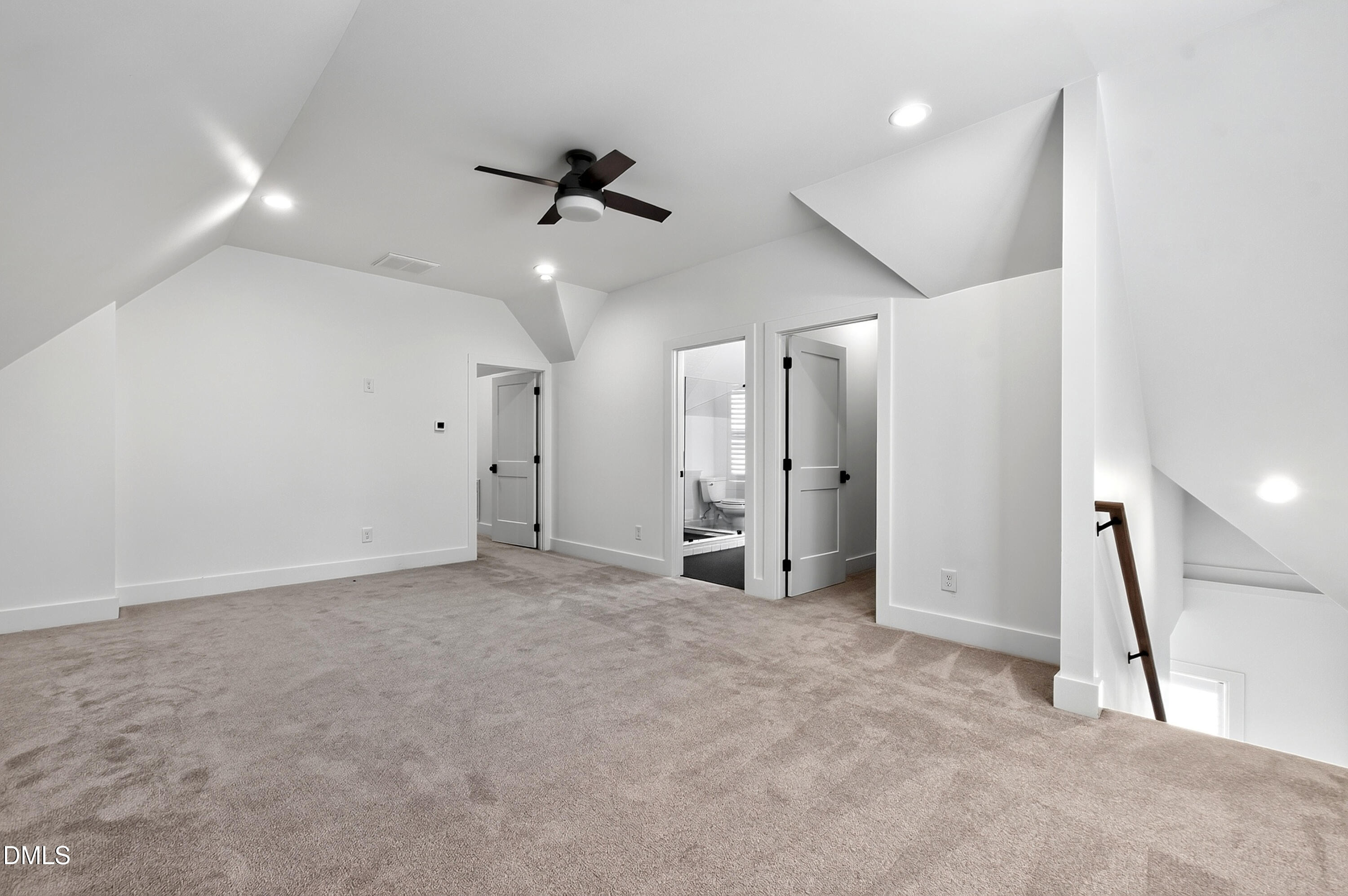 5021 Sandlewood Drive