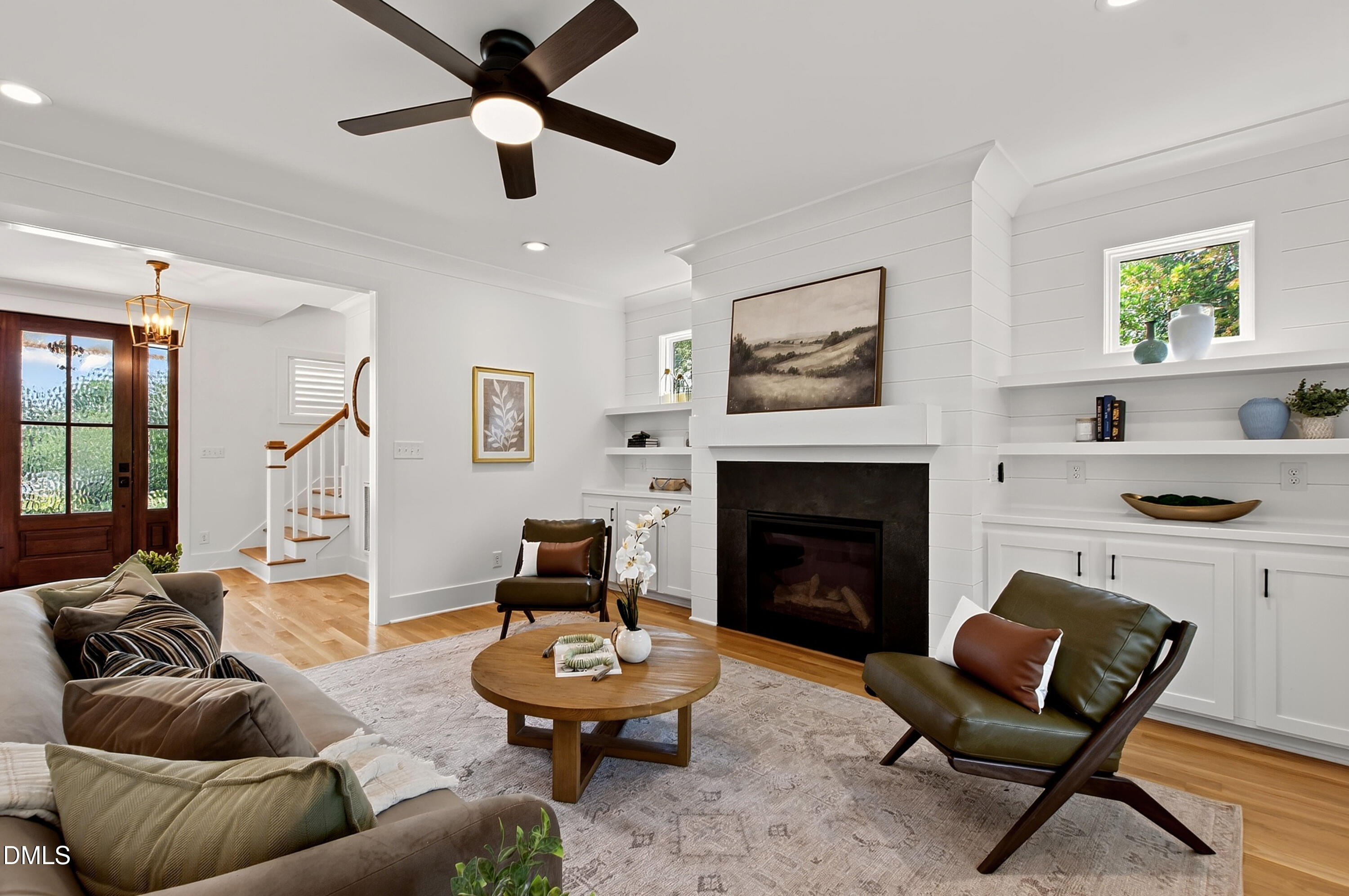 5021 Sandlewood Drive