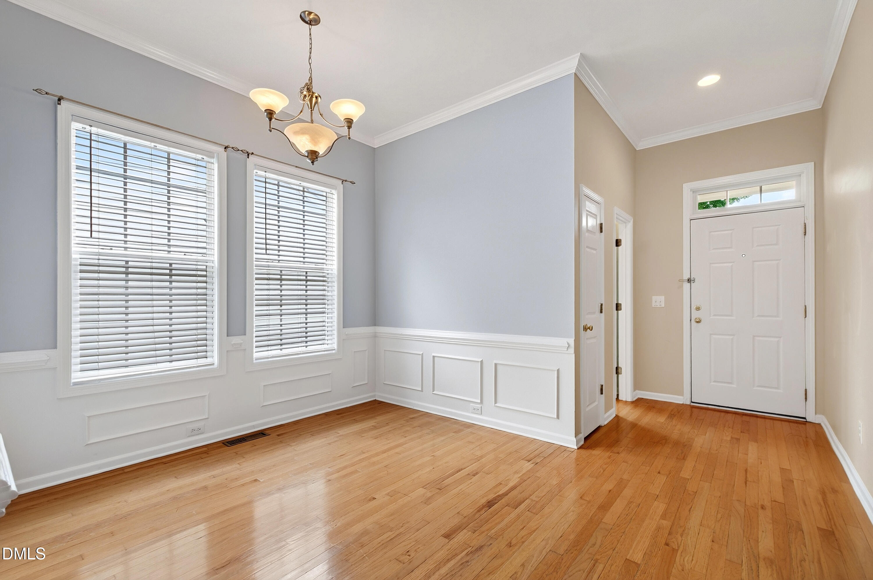 118 N Fields Circle