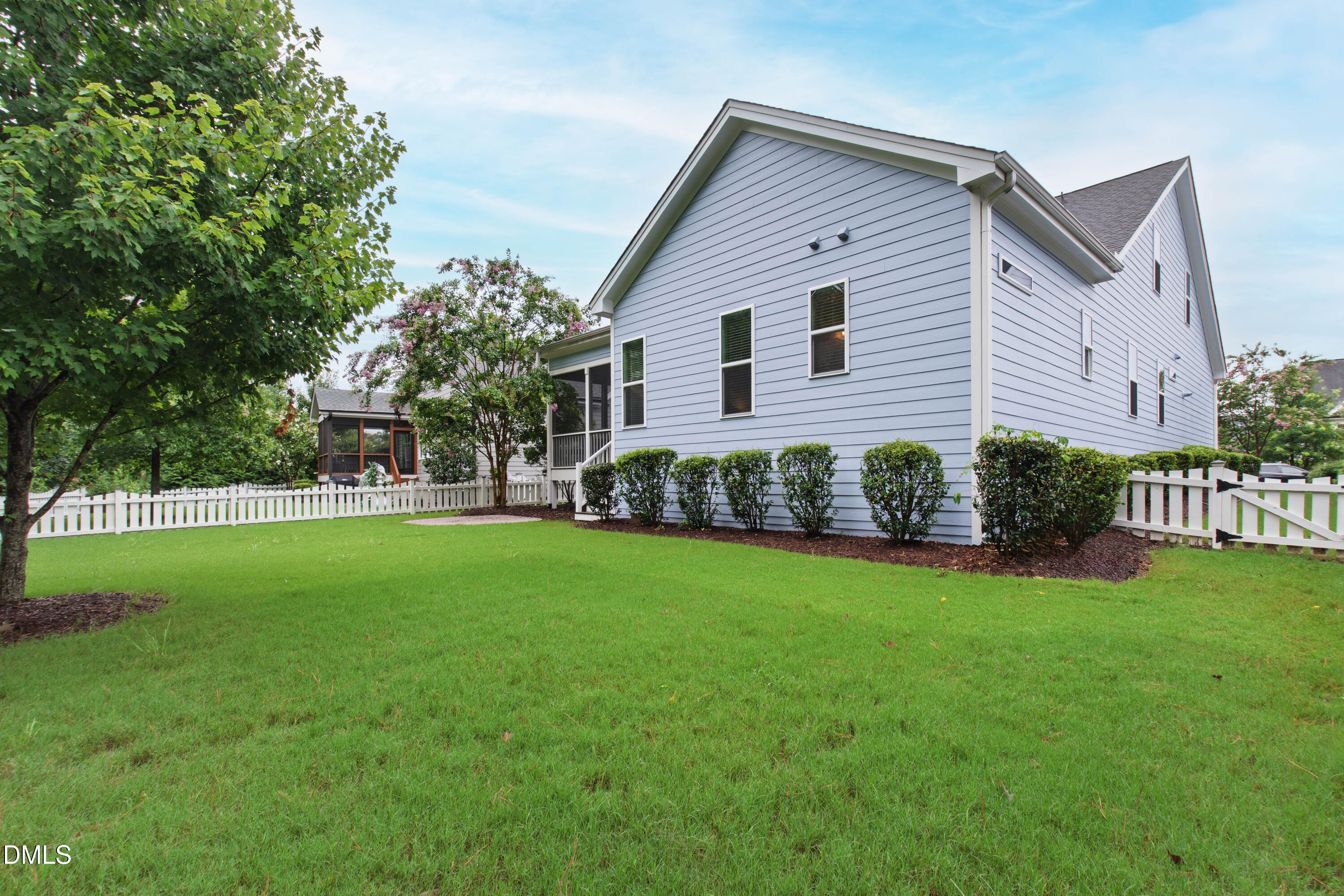 929 Groveview Wynd
