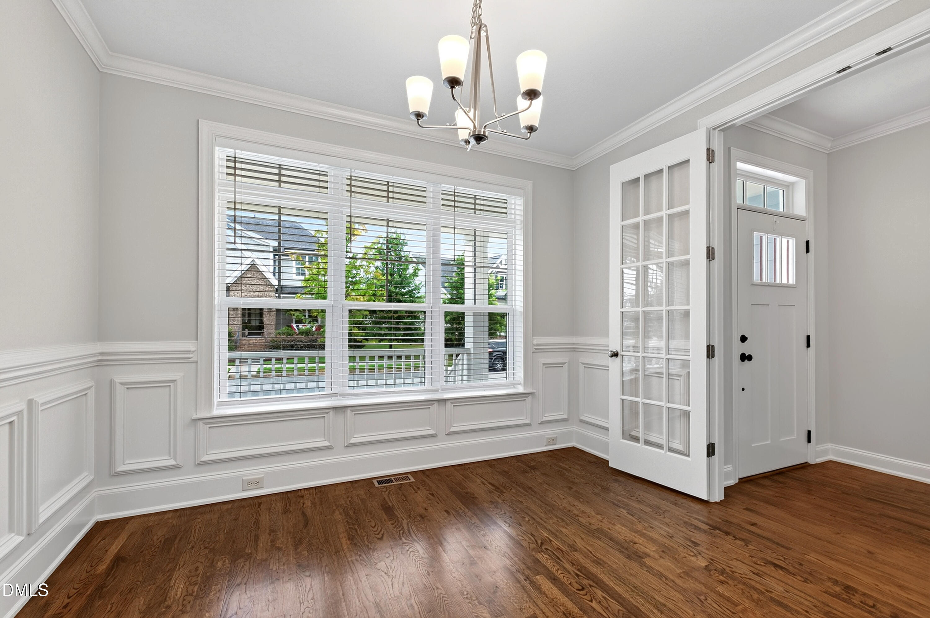 929 Groveview Wynd