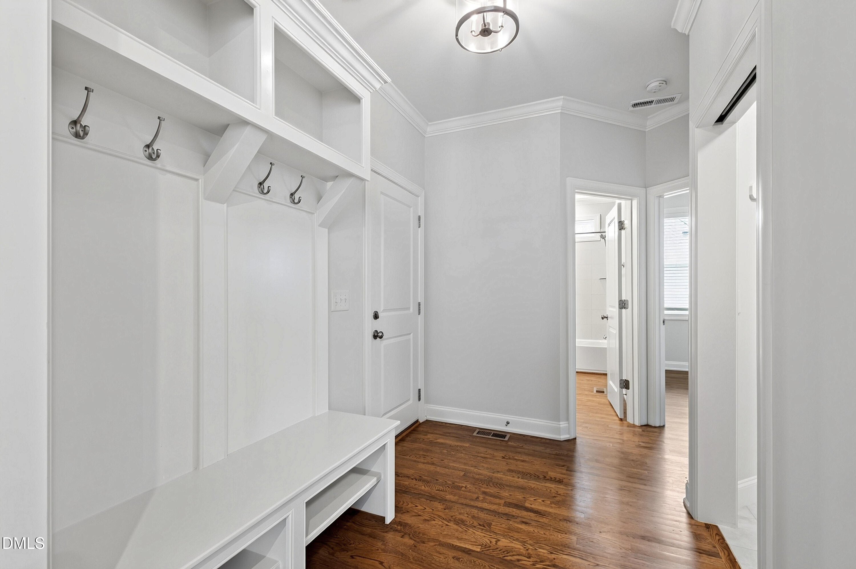 929 Groveview Wynd