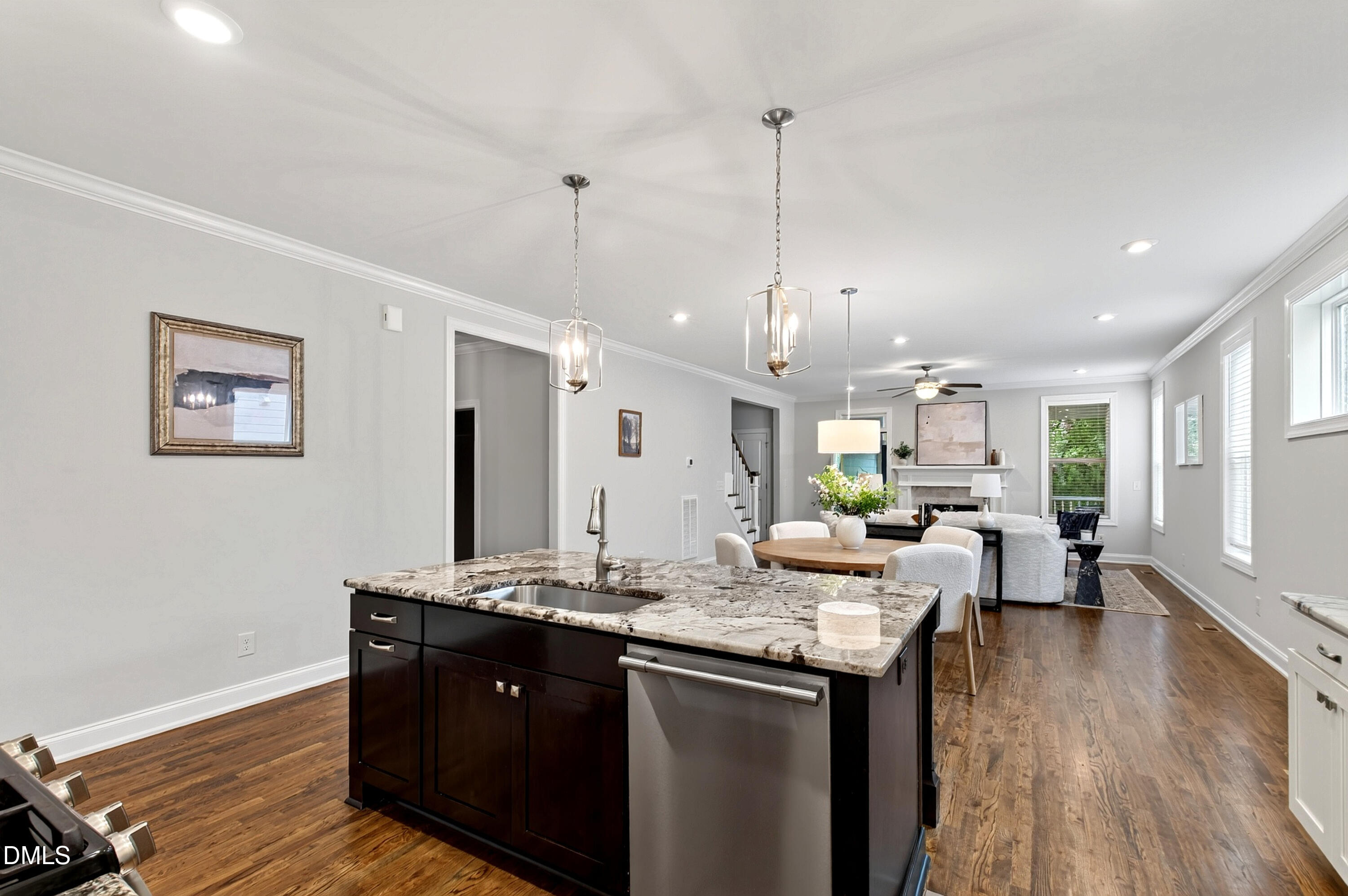 929 Groveview Wynd