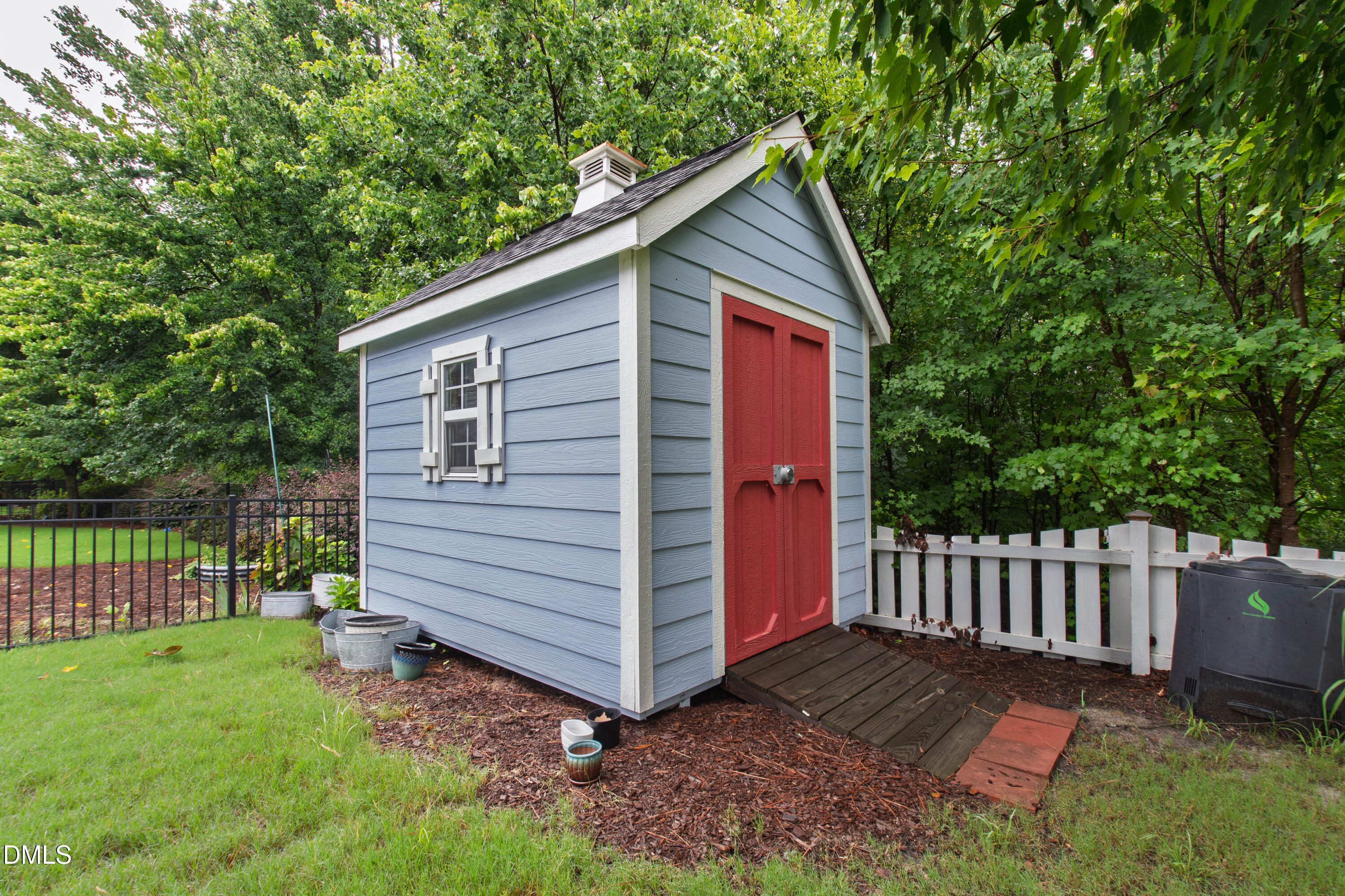 929 Groveview Wynd