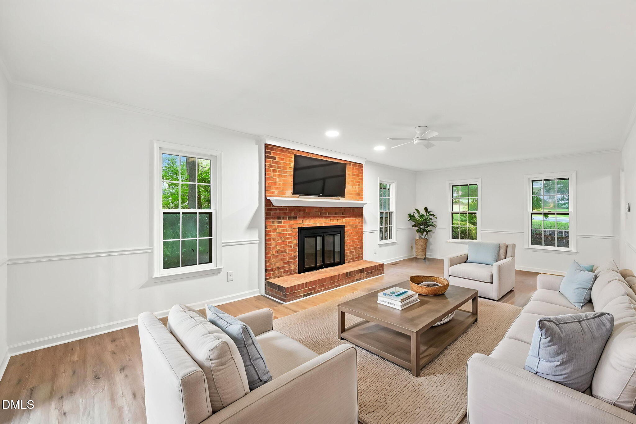 4009 Saint Edmunds Lane
