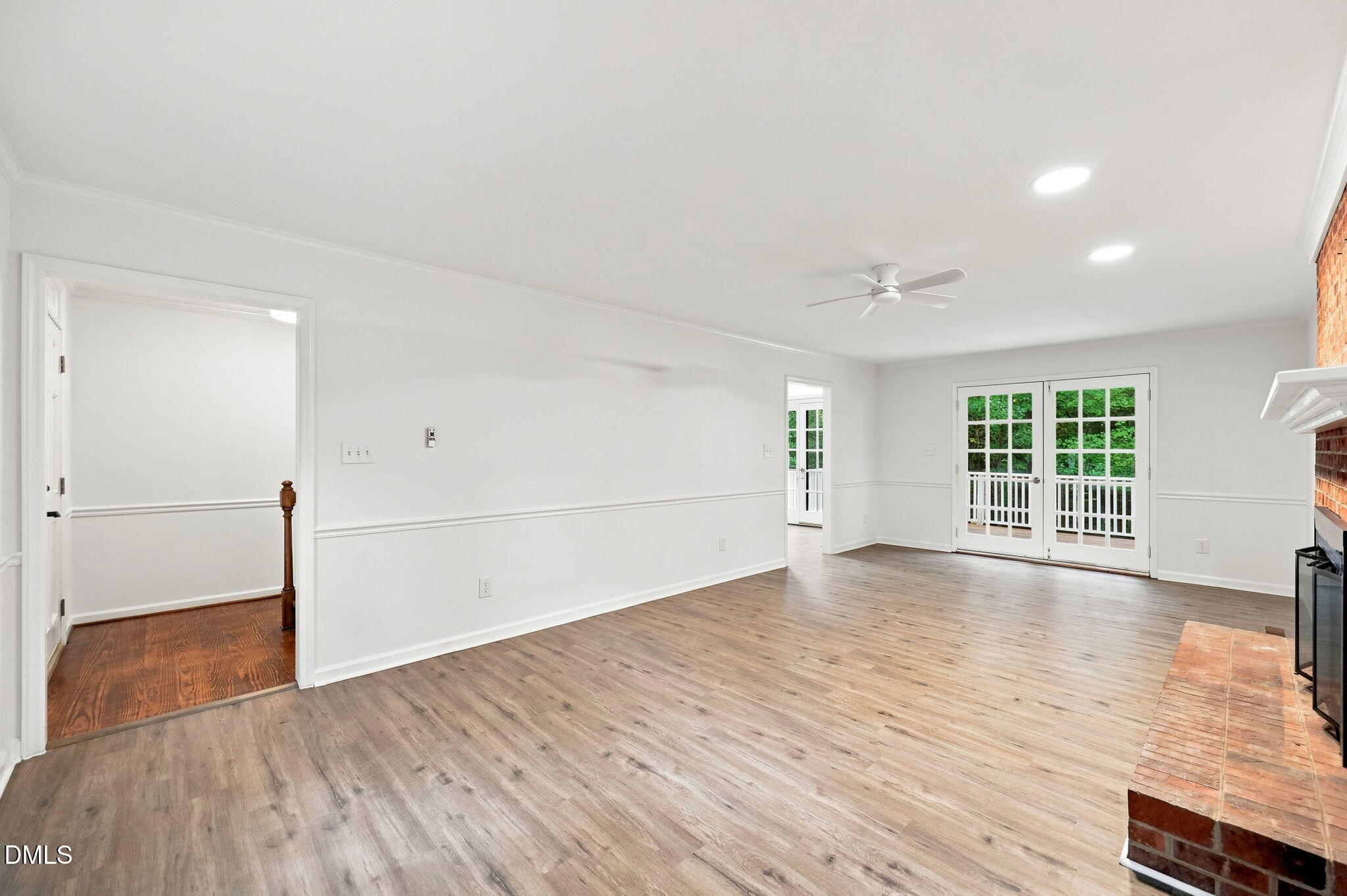 4009 Saint Edmunds Lane
