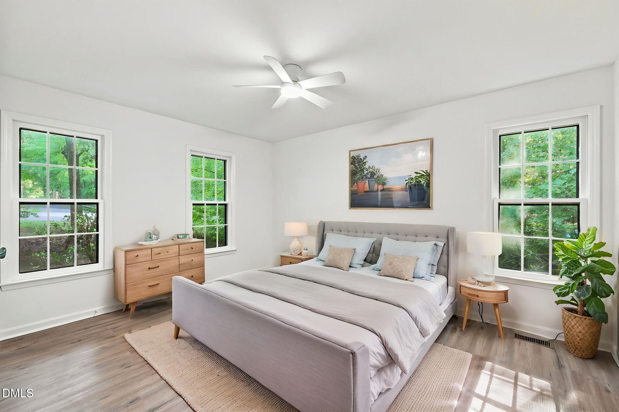 4009 Saint Edmunds Lane
