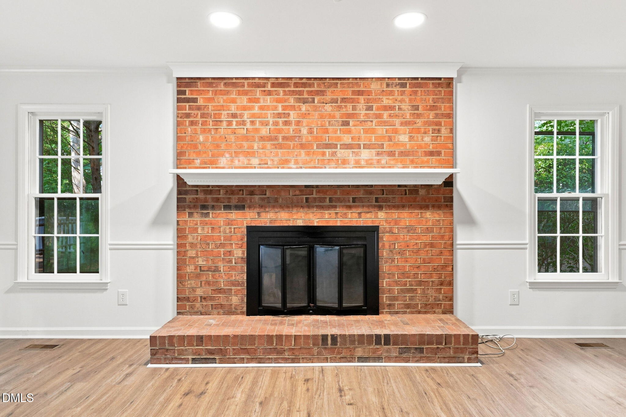 4009 Saint Edmunds Lane